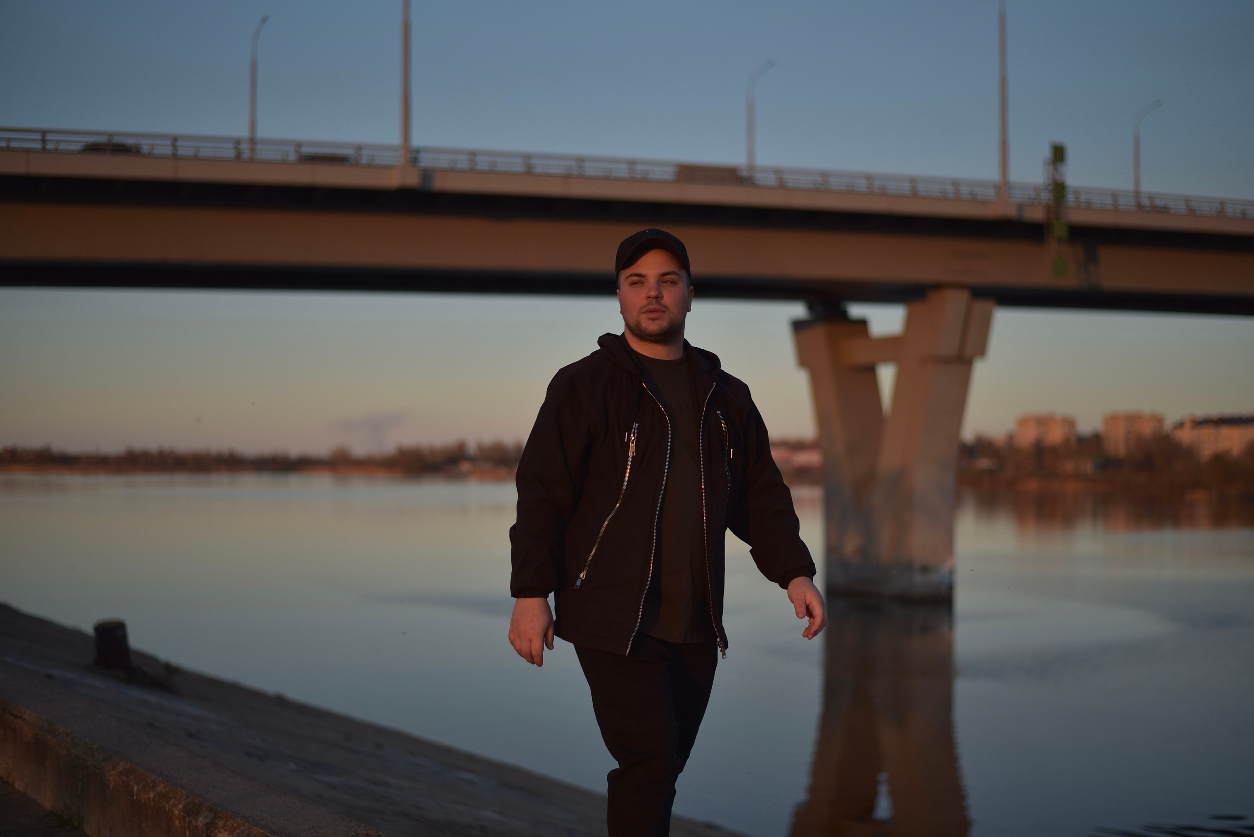 Мужской портрет. Фотограф Балаково Вольск Саратов Исаичкин Даниил