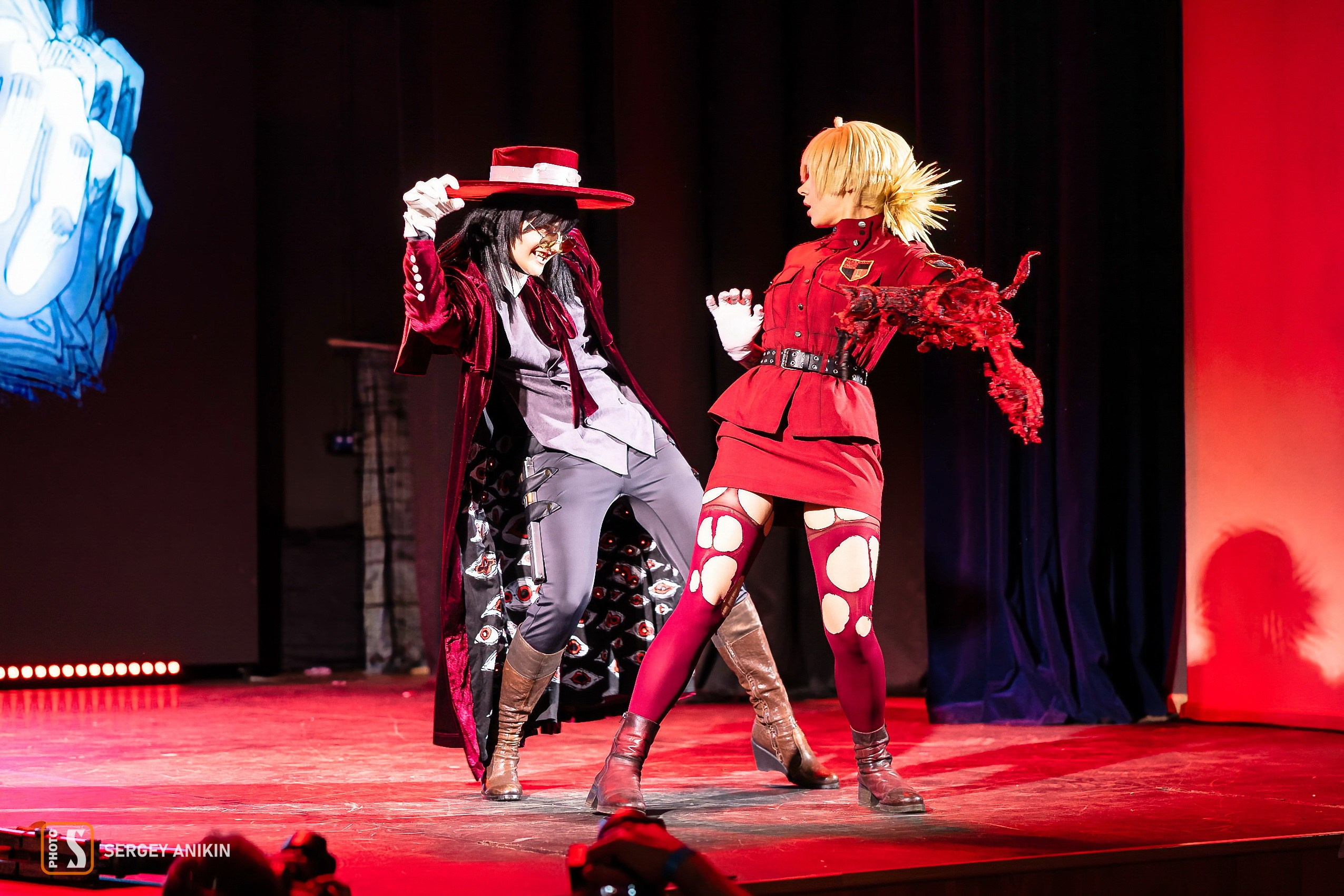 Ванхелсинг косплей на сцене ДЕДфест 2025