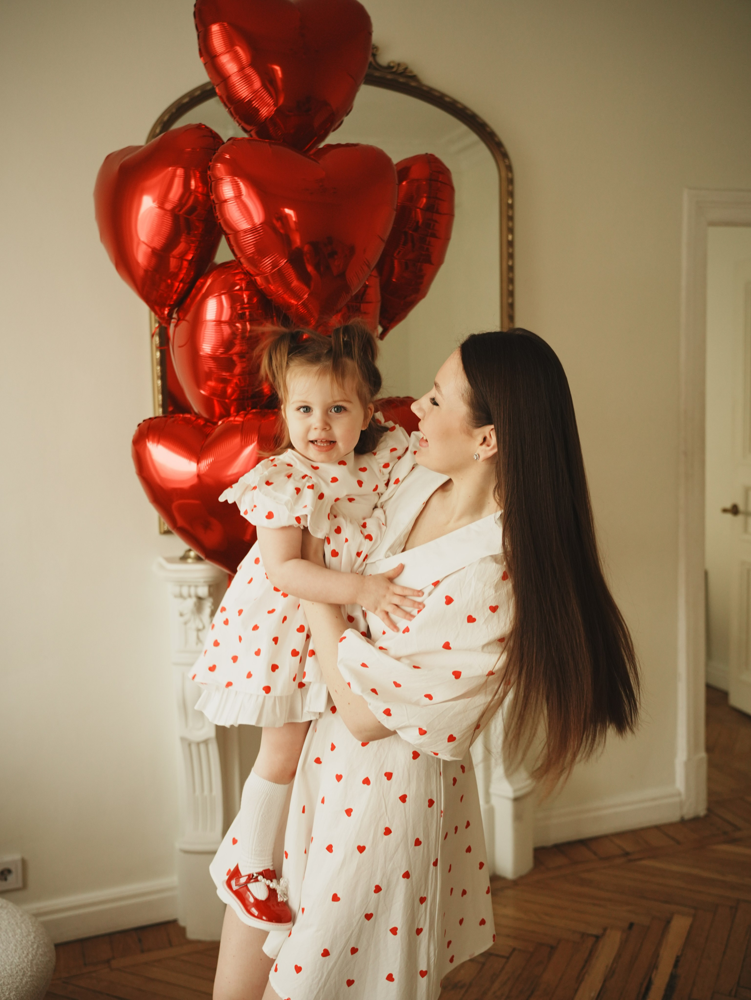 Виктория и Алиса / 14 февраля 2026. Маргарита — фотограф и видеограф / Москва