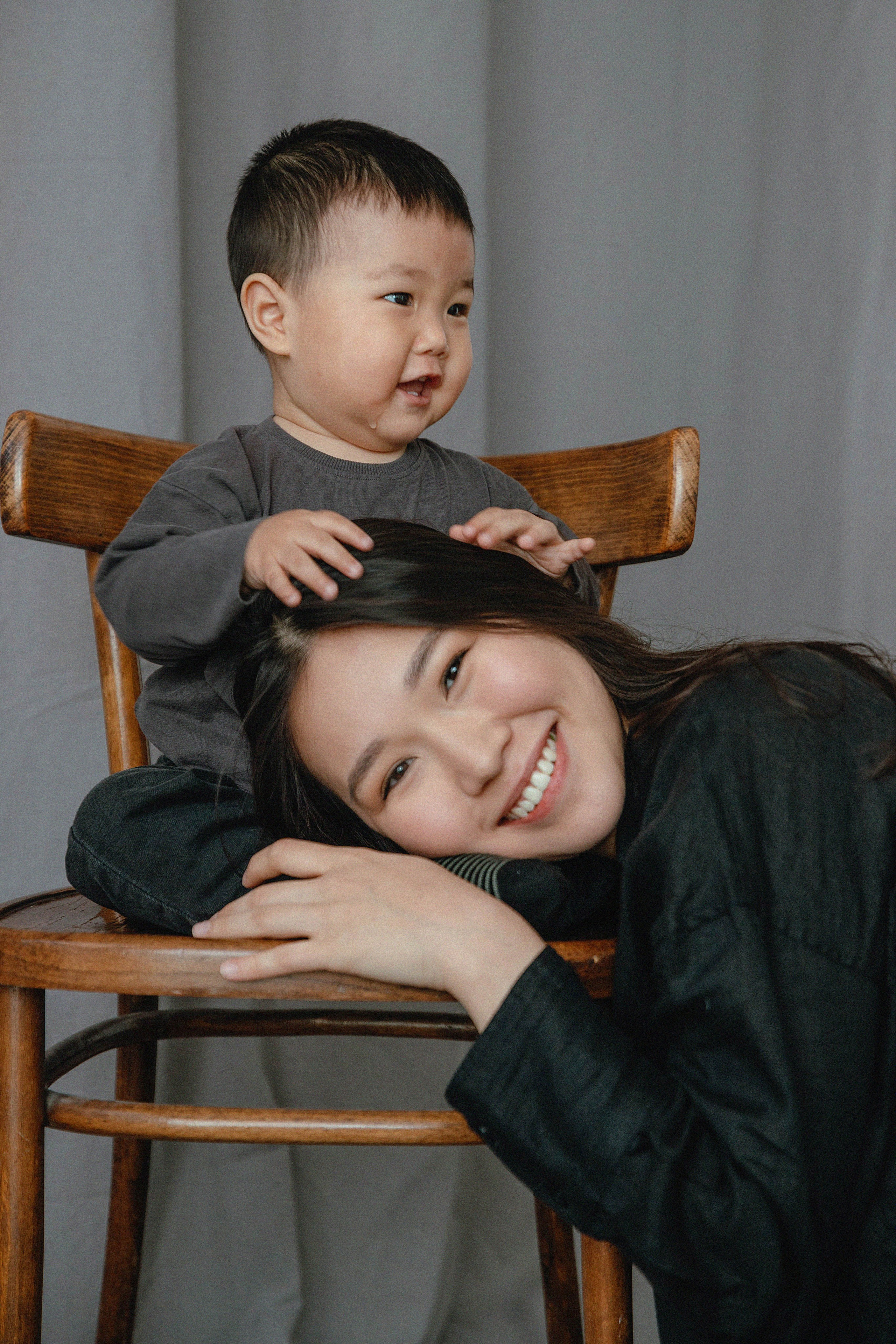 Семейная фотосессия в фотостудии Umai. Свадебный, семейный и портретный фотограф в Алматы, Костанай