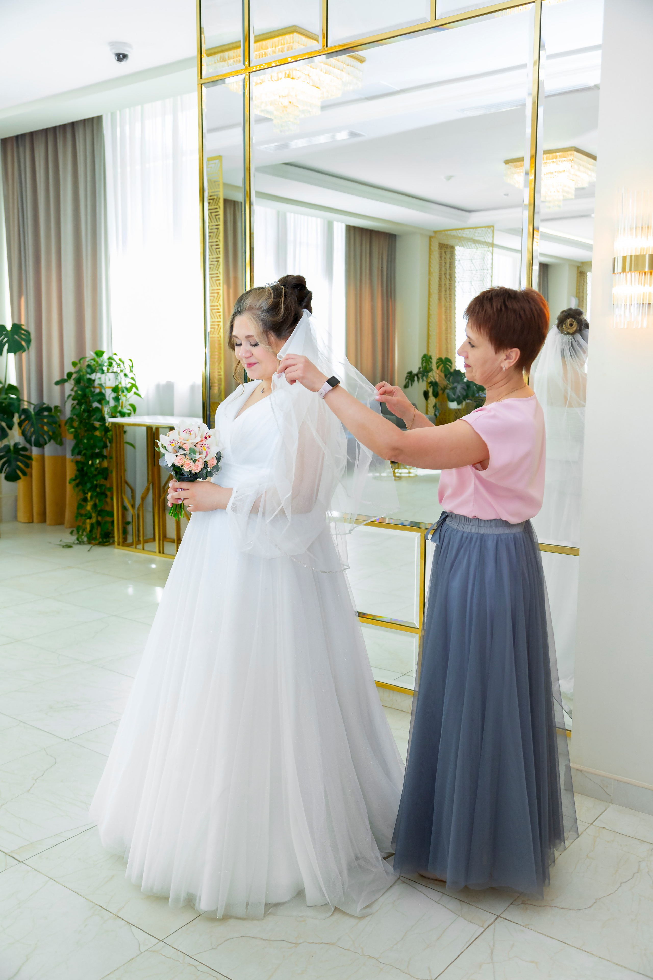 Артем и Оксана ~ Дворец № 4. Семейный и свадебный фотограф в Москве Татьяна Седлецкая