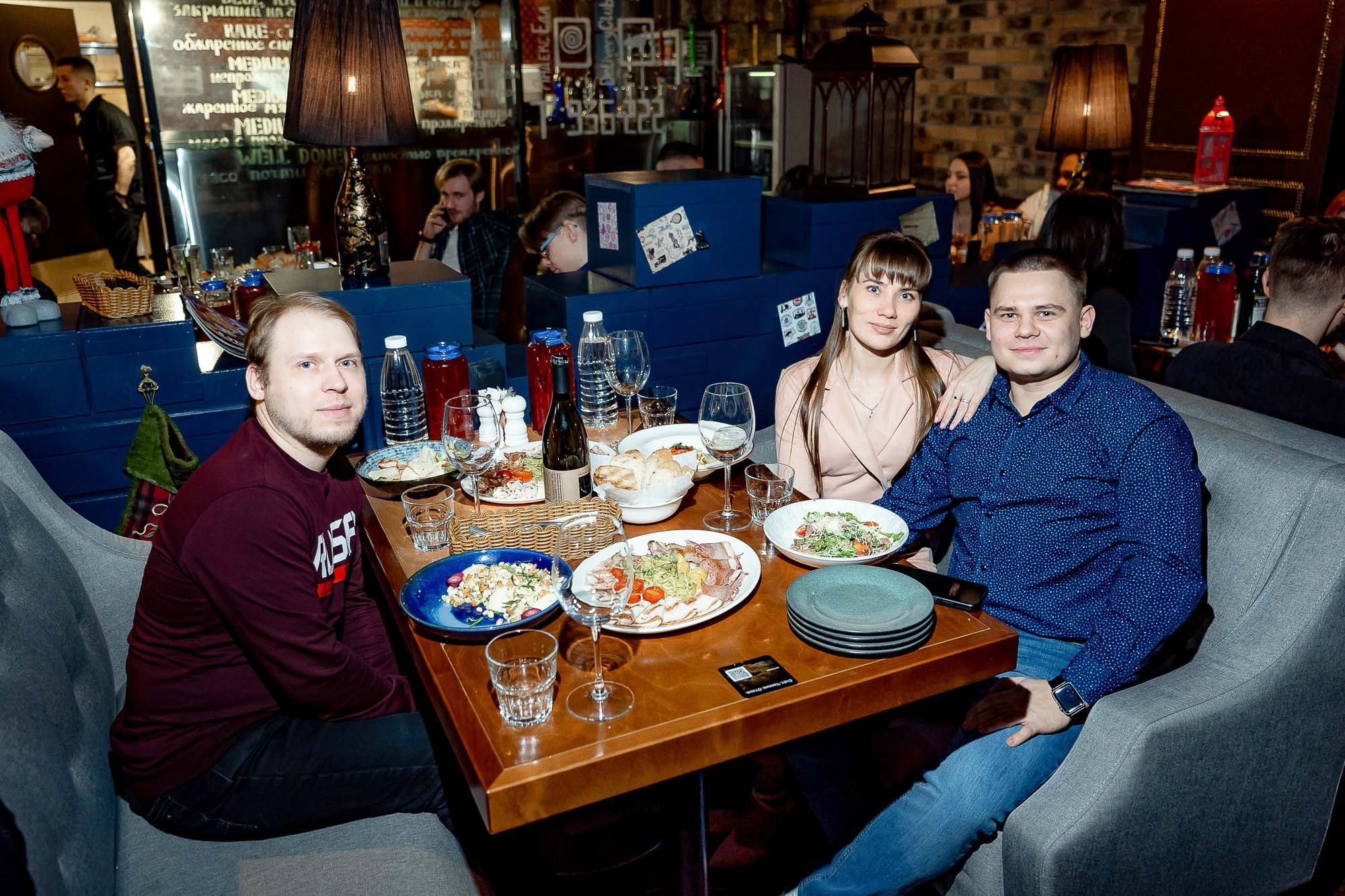 Новый год 2024 в Peoples. Сергей Кошкин. Репортажная и ивент-фотография в Сургуте