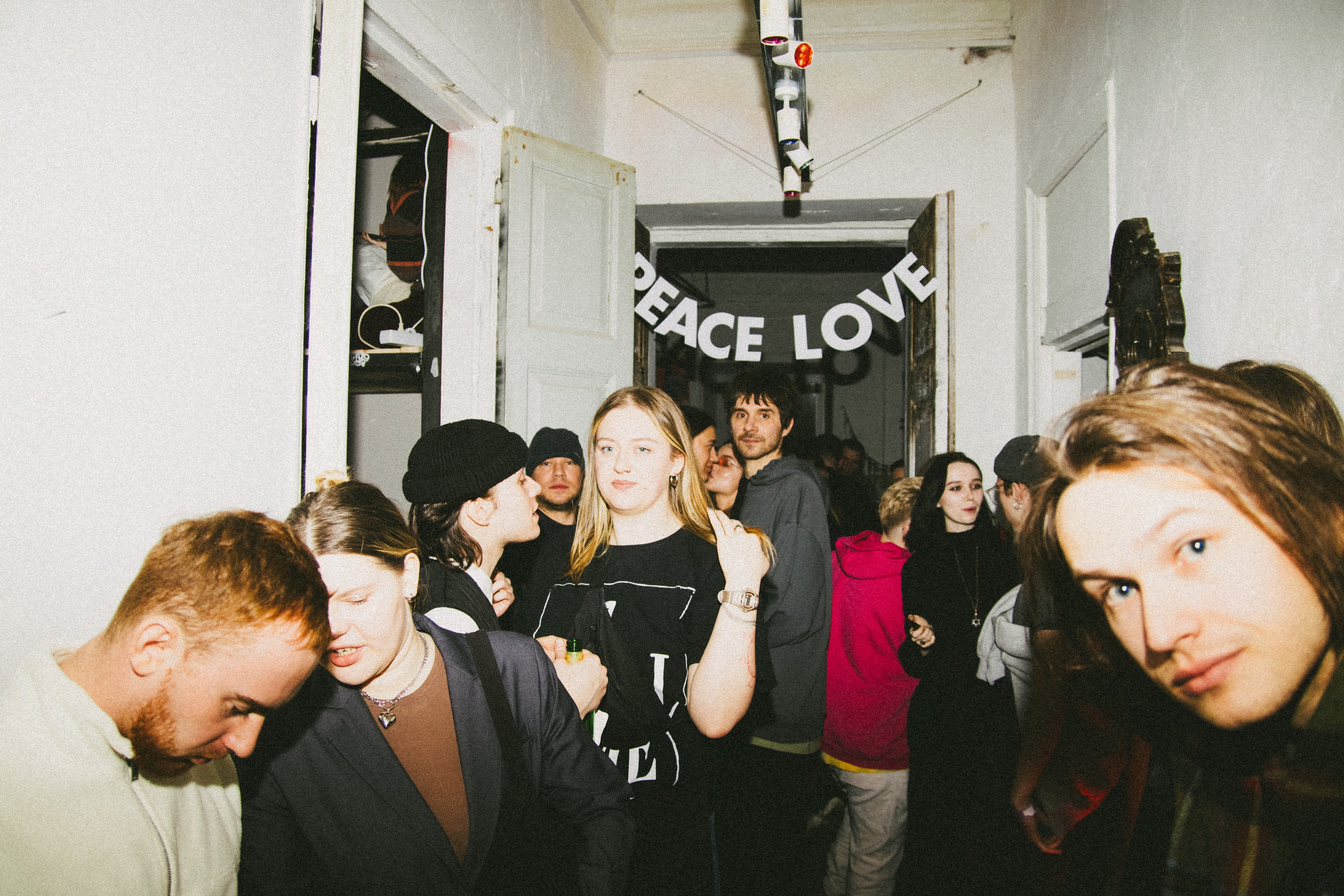 Тусовки. Фотограф Егор Огородов