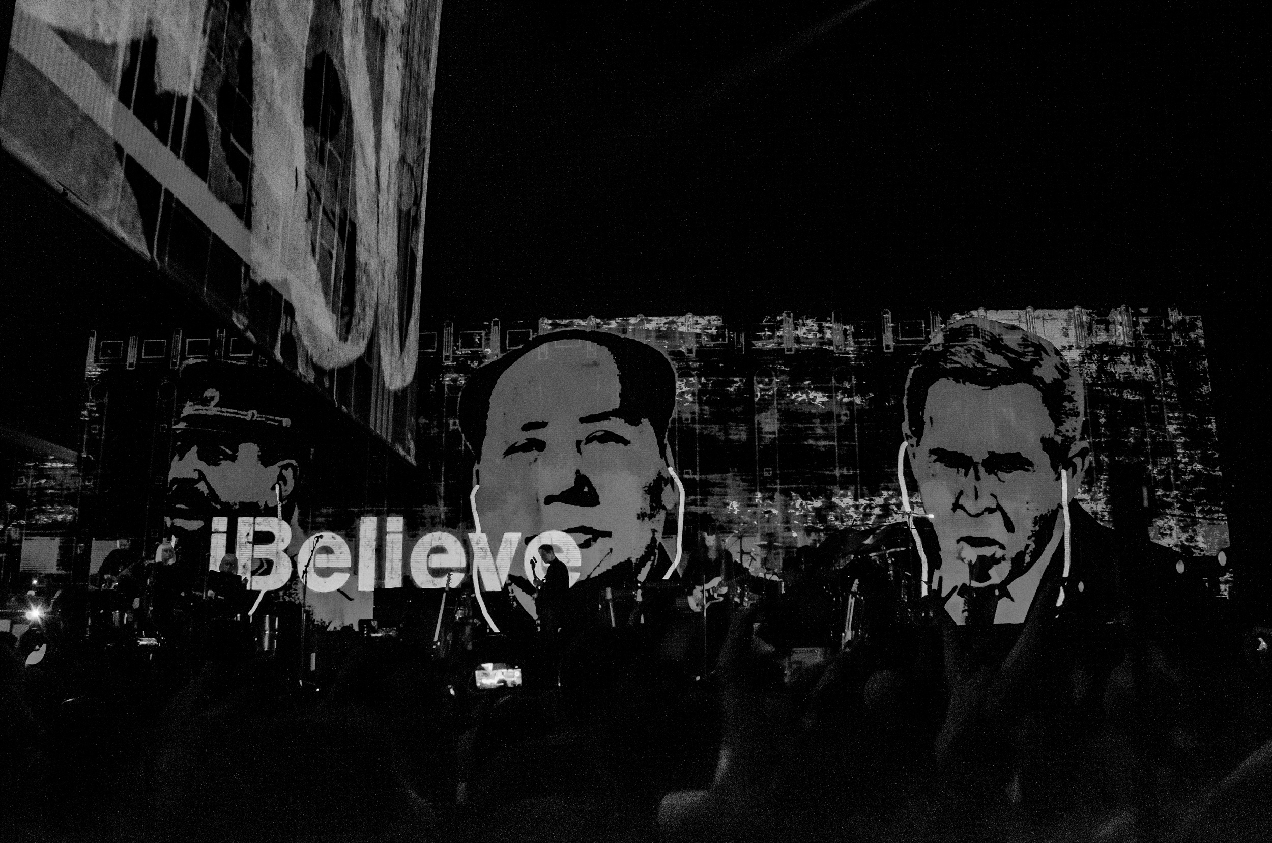 Роджер Уотерс концерт в Москве. Репортажный и свадебный фотограф в Курске Борис Захарчук