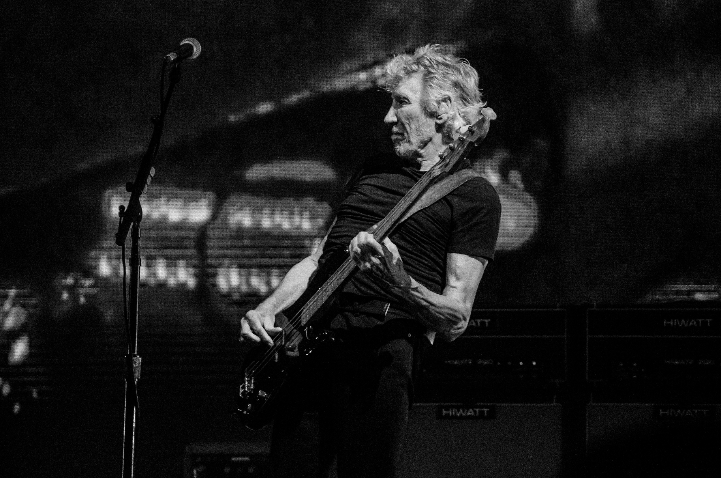 Роджер Уотерс концерт в Москве. Репортажный и свадебный фотограф в Курске Борис Захарчук