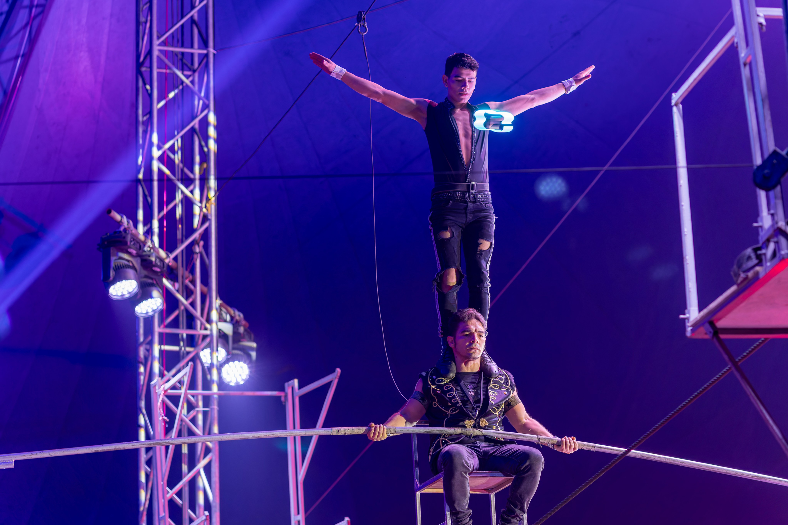 Репортаж с DEMIDOVSHOW. Семейный, свадебный, репортажный фотограф в Нижнем Новгороде Сергей Уткин