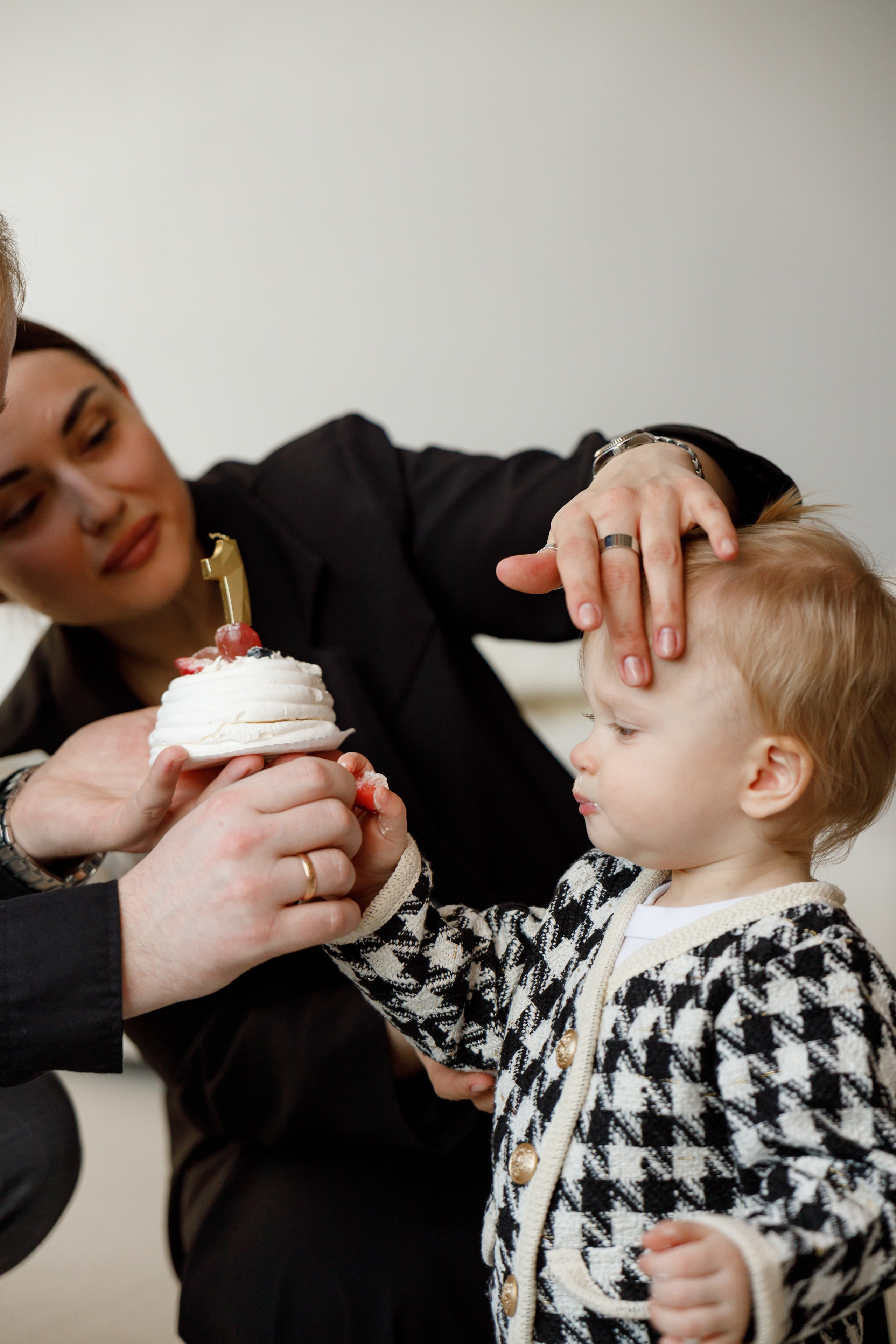 Таисии годик. Семейный и детский фотограф в Челябинске Елена Вышегородцева