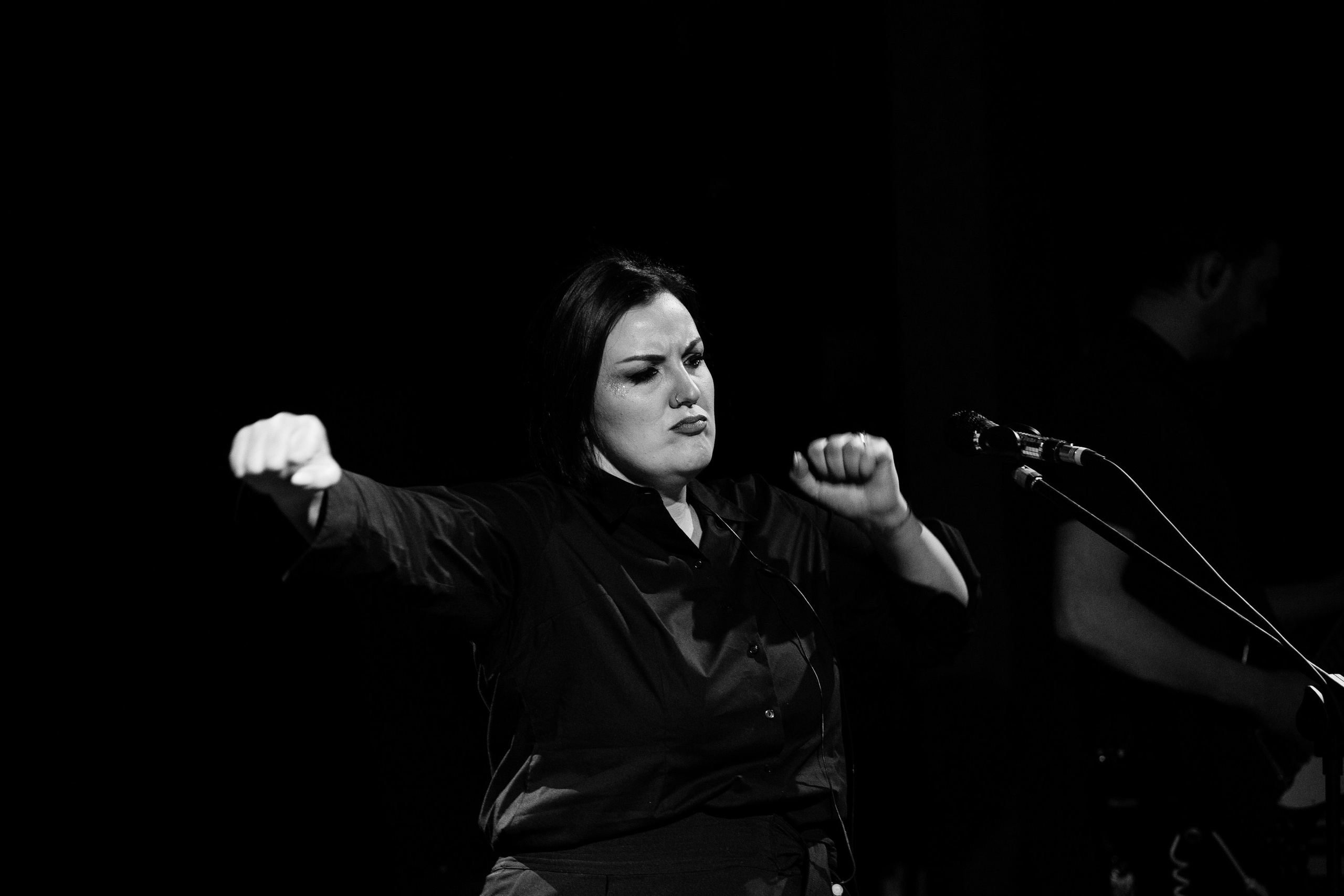 Концерт Антона Беляева. Михаил Белоусов фотограф Пермь