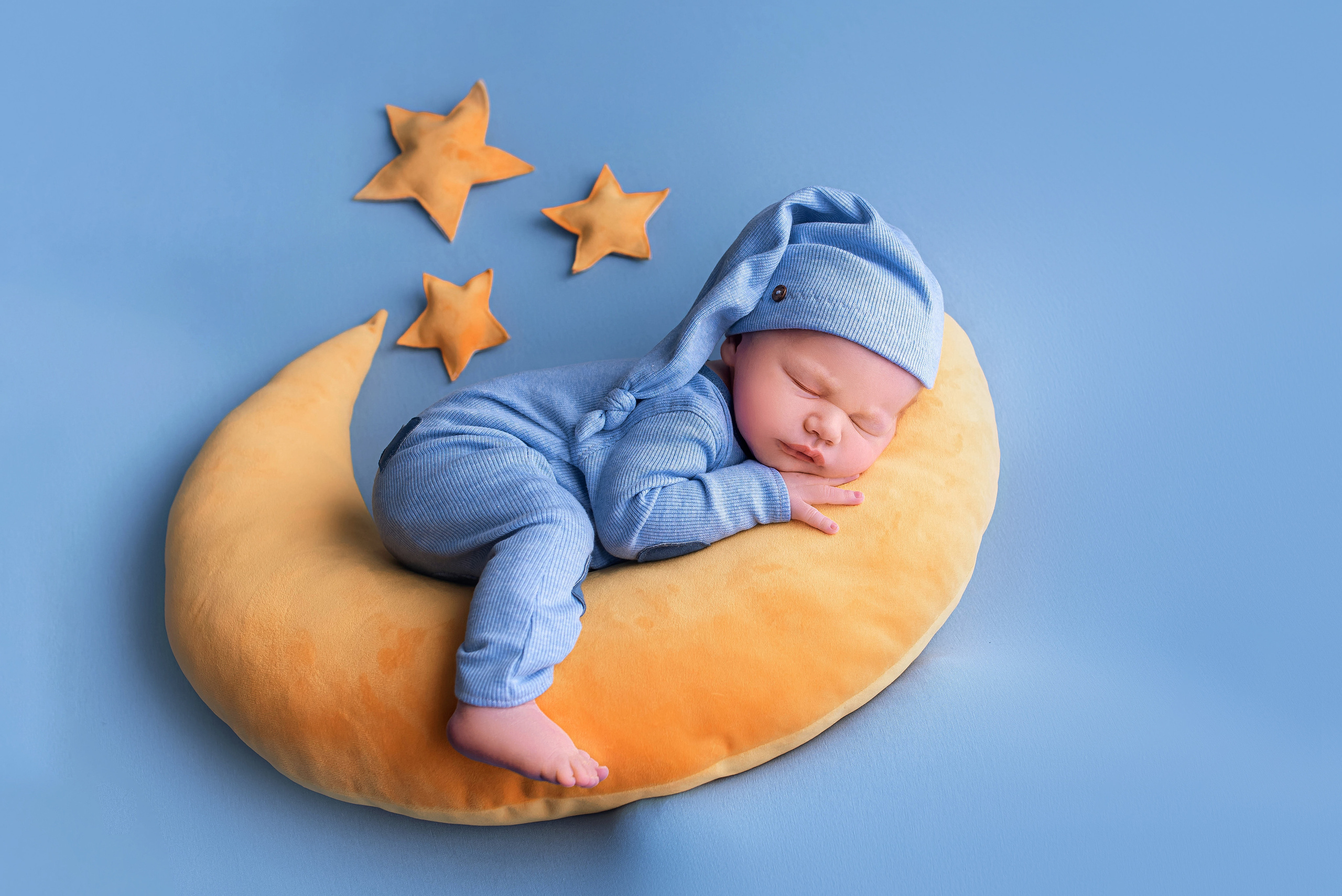 фотосессия новорожденного в г. Ярославль, областной перинатальный центр г. Ярославль, роддом №2 Ярославль, школа 9 месяцев в Ярославле, Юлия Ракова