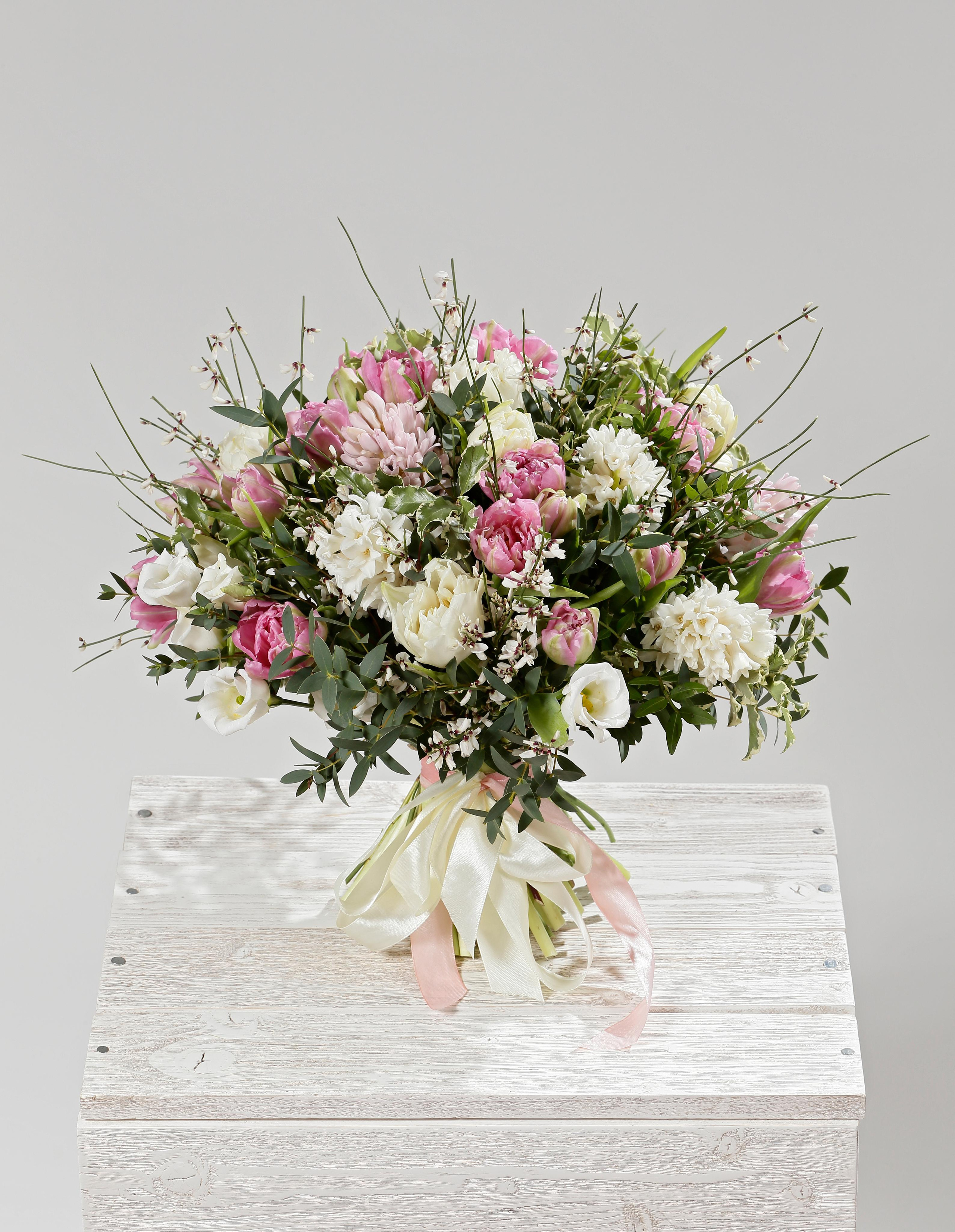 Фотосъёмка для компании Цветы и мечты. Попов.фото — Предметная фотостудия в Новой Москве