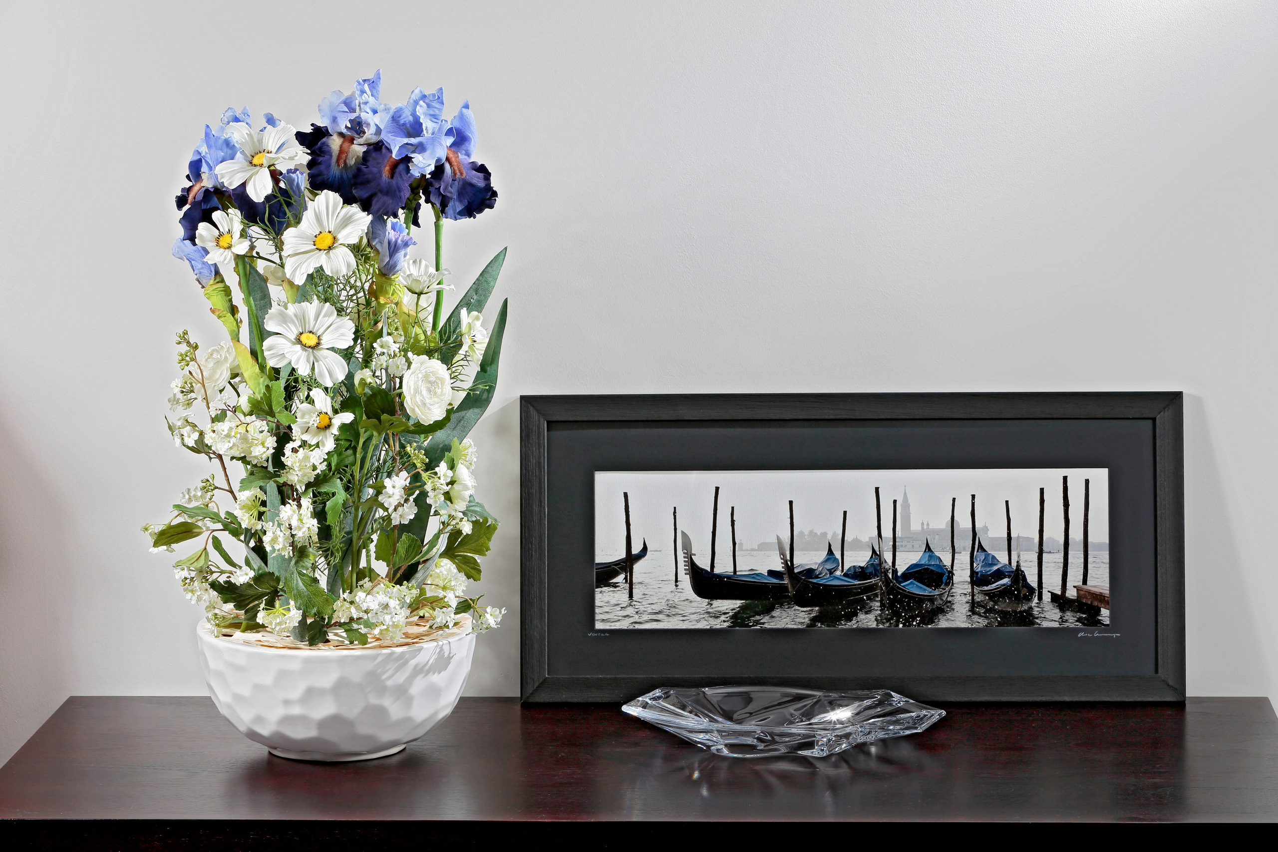 Фотосъёмка для компании Цветы и мечты. Попов.фото — Предметная фотостудия в Новой Москве