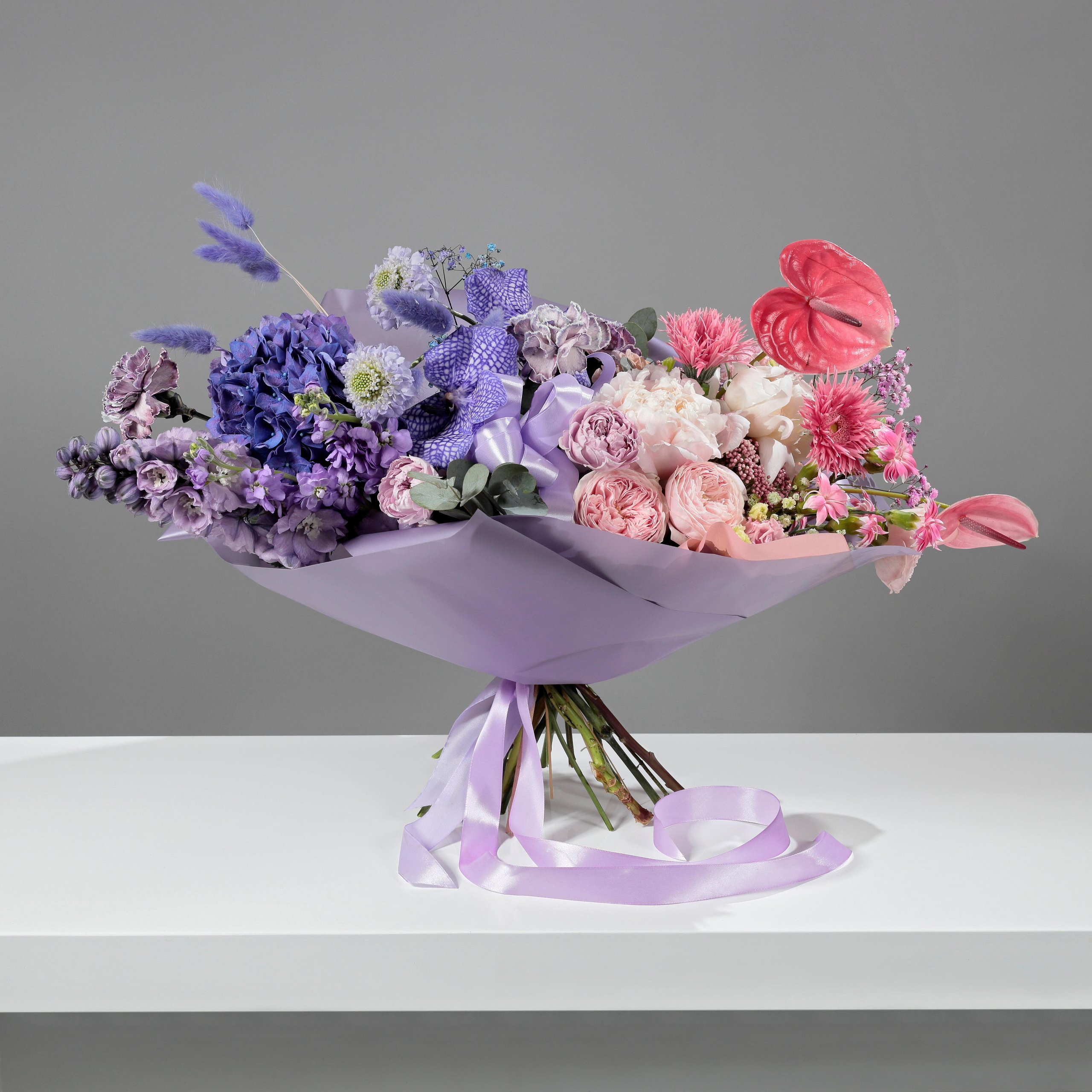 Флорист: Жанна Семёнова