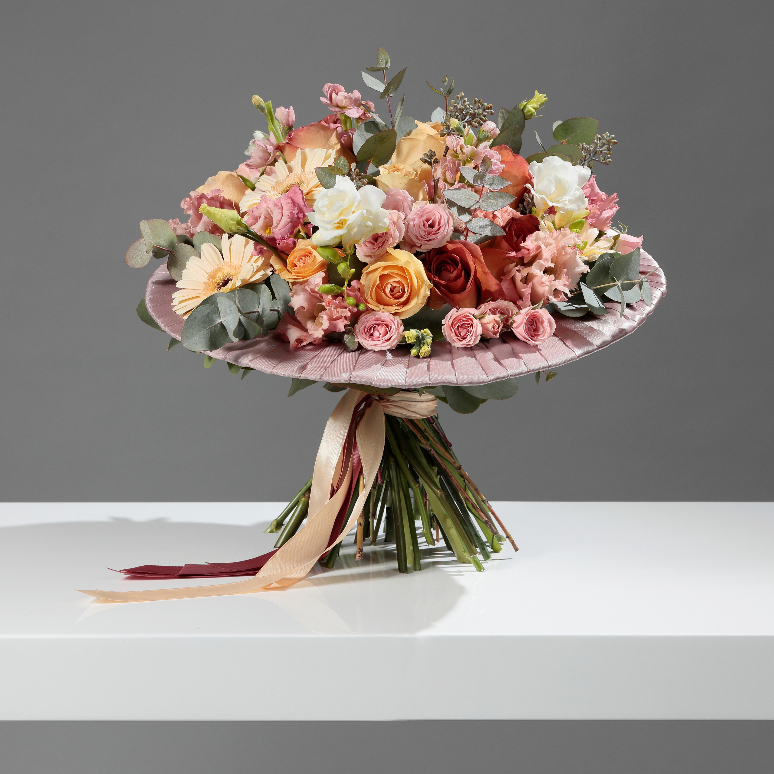 Флорист: Жанна Семёнова