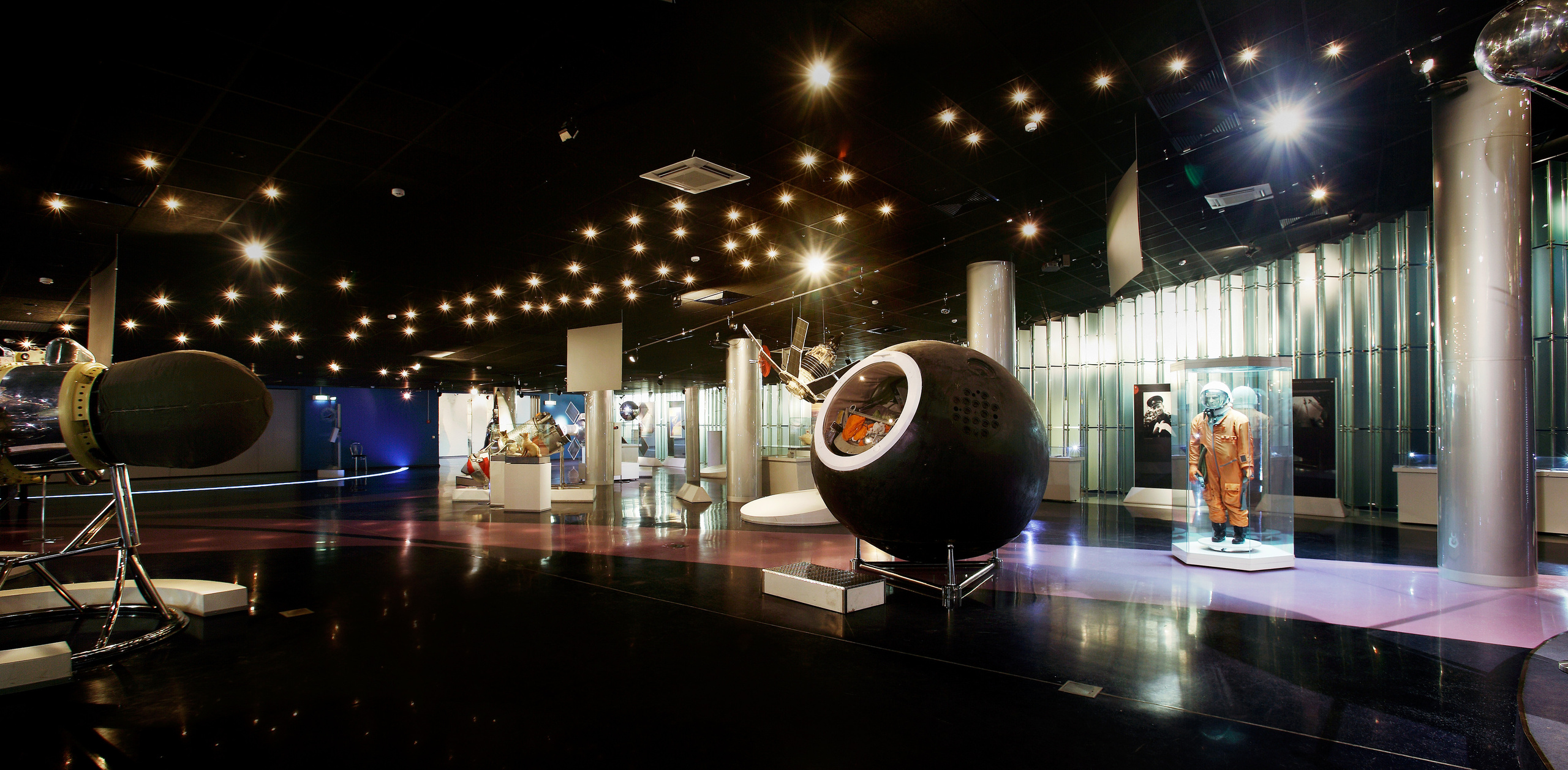 Фотосъёмка для Музея космонавтики. Попов.фото — Предметная фотостудия в Новой Москве