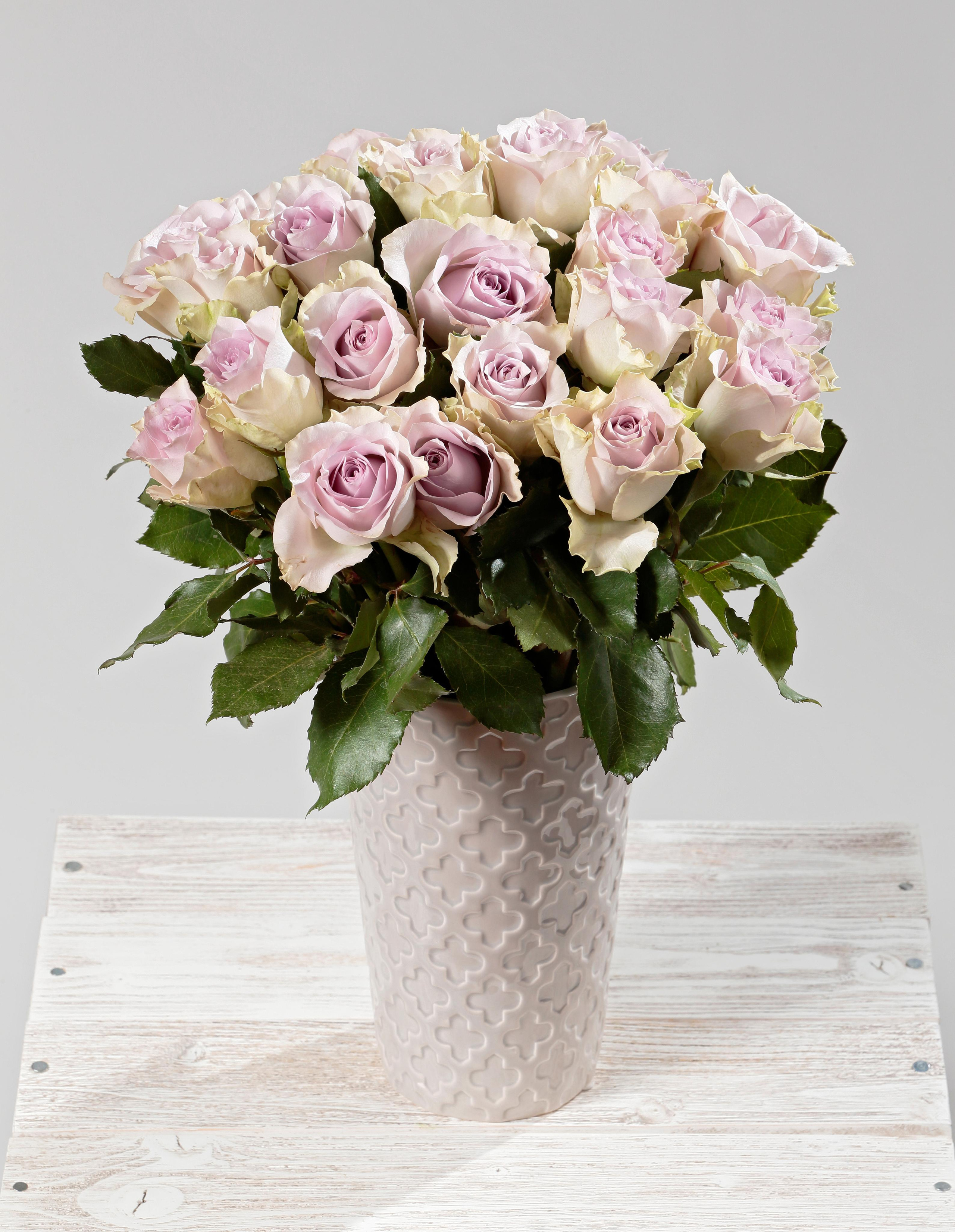 Фотосъёмка для компании Цветы и мечты. Попов.фото — Предметная фотостудия в Новой Москве