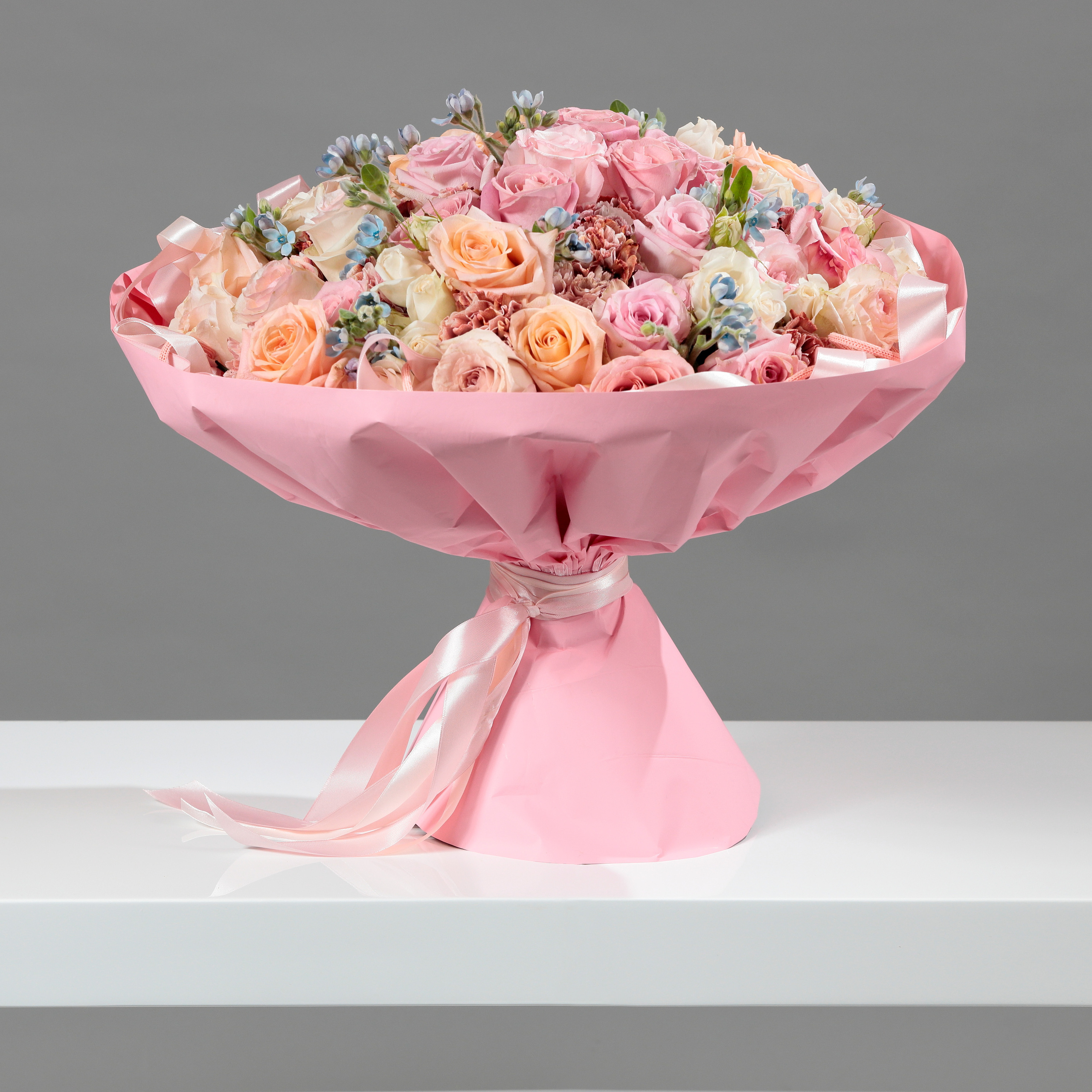 Флорист: Жанна Семёнова