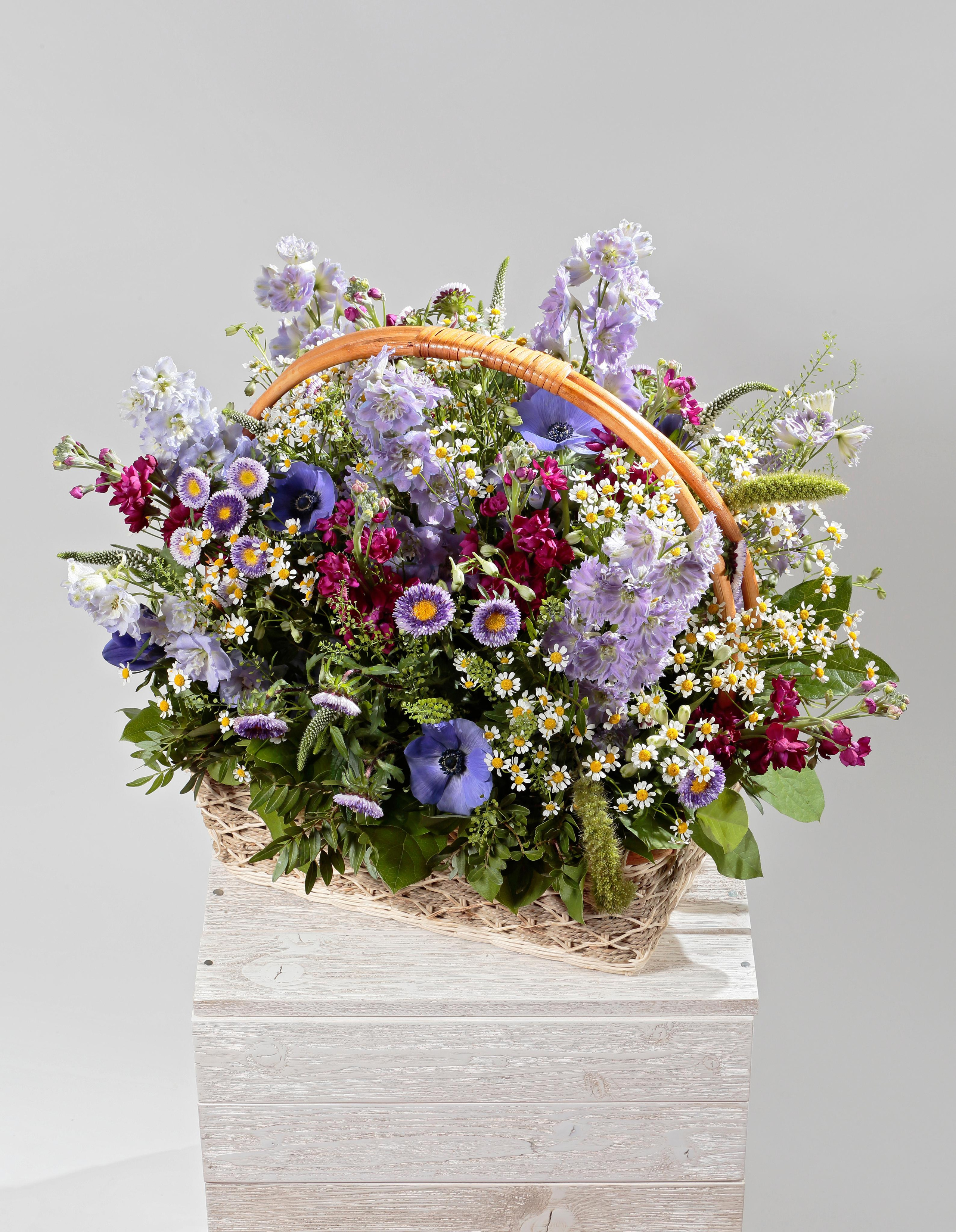 Фотосъёмка для компании Цветы и мечты. Попов.фото — Предметная фотостудия в Новой Москве