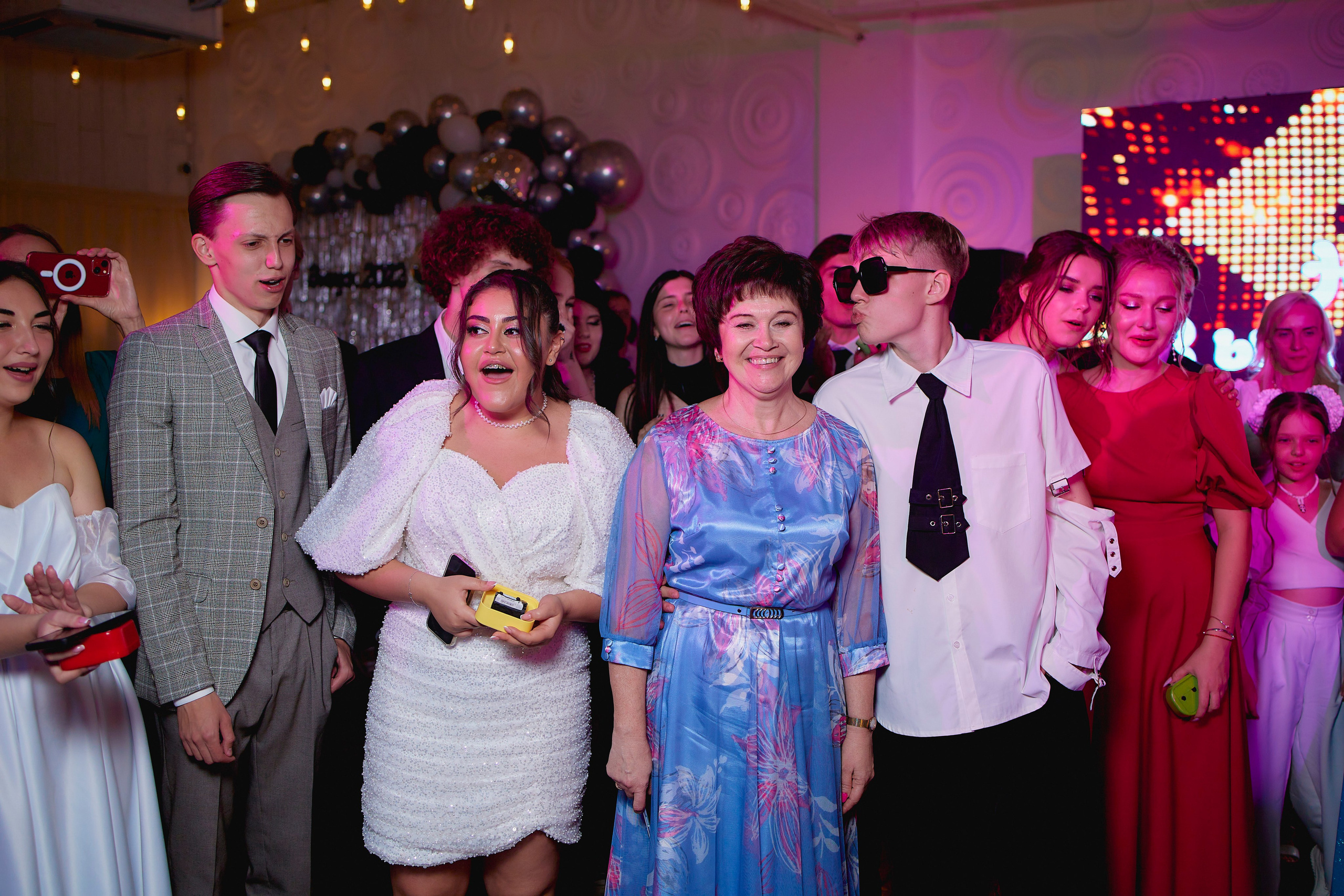 Школа № 79 (выпускной 2023). Фотограф Иван Кузьмин на любое Ваше мероприятие