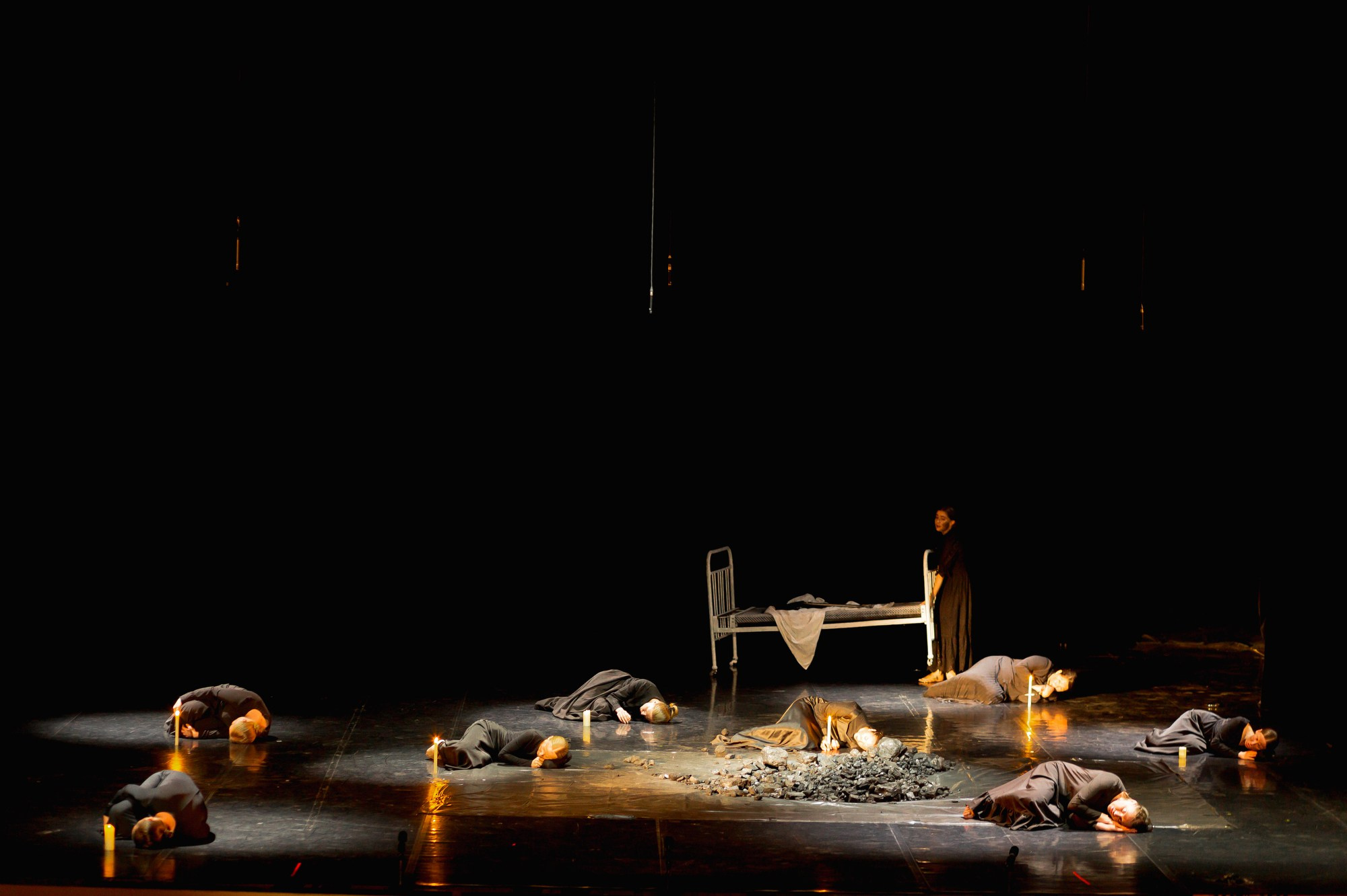 Спектакль Приглушенные голоса в Театре Эрмитажа (+репетиция). Семейный и портретный фотограф в Санкт-Петербурге Андрей Воробьев