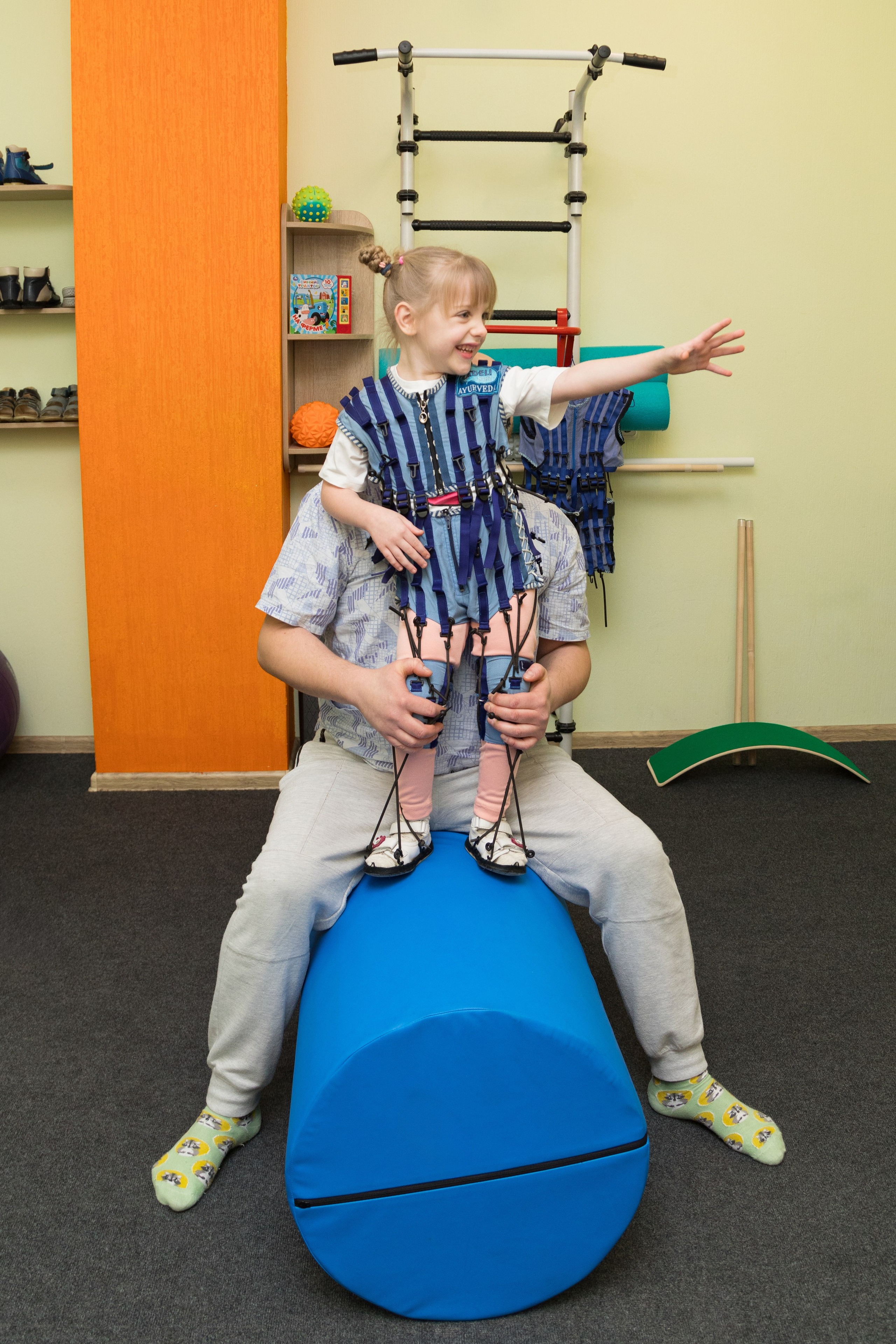 Для детского реабилитационного центра Первый шаг. Детский и контент фотограф Надя Волкова Санкт-Петербург