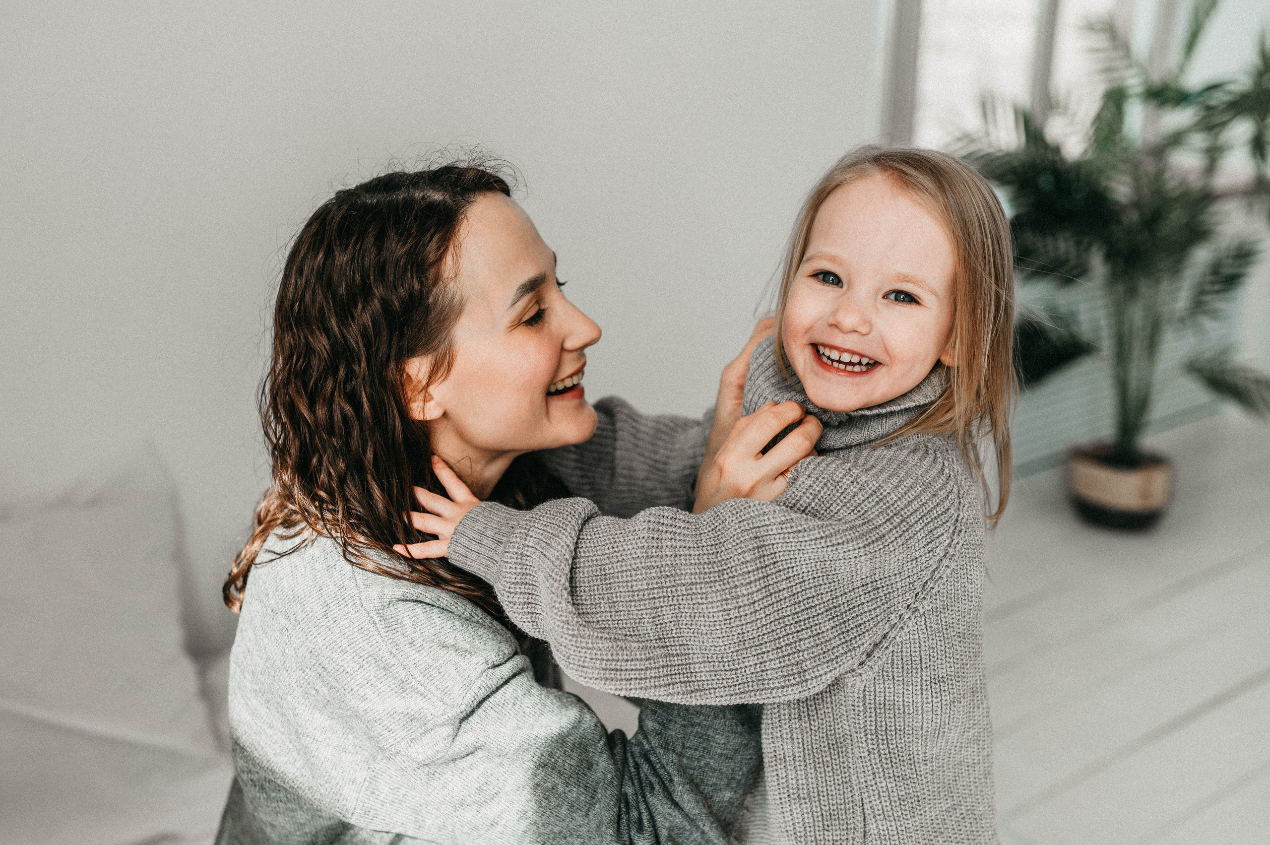 Алина и Софа. Свадебный и семейный фотограф в Чите Юлия Оранская