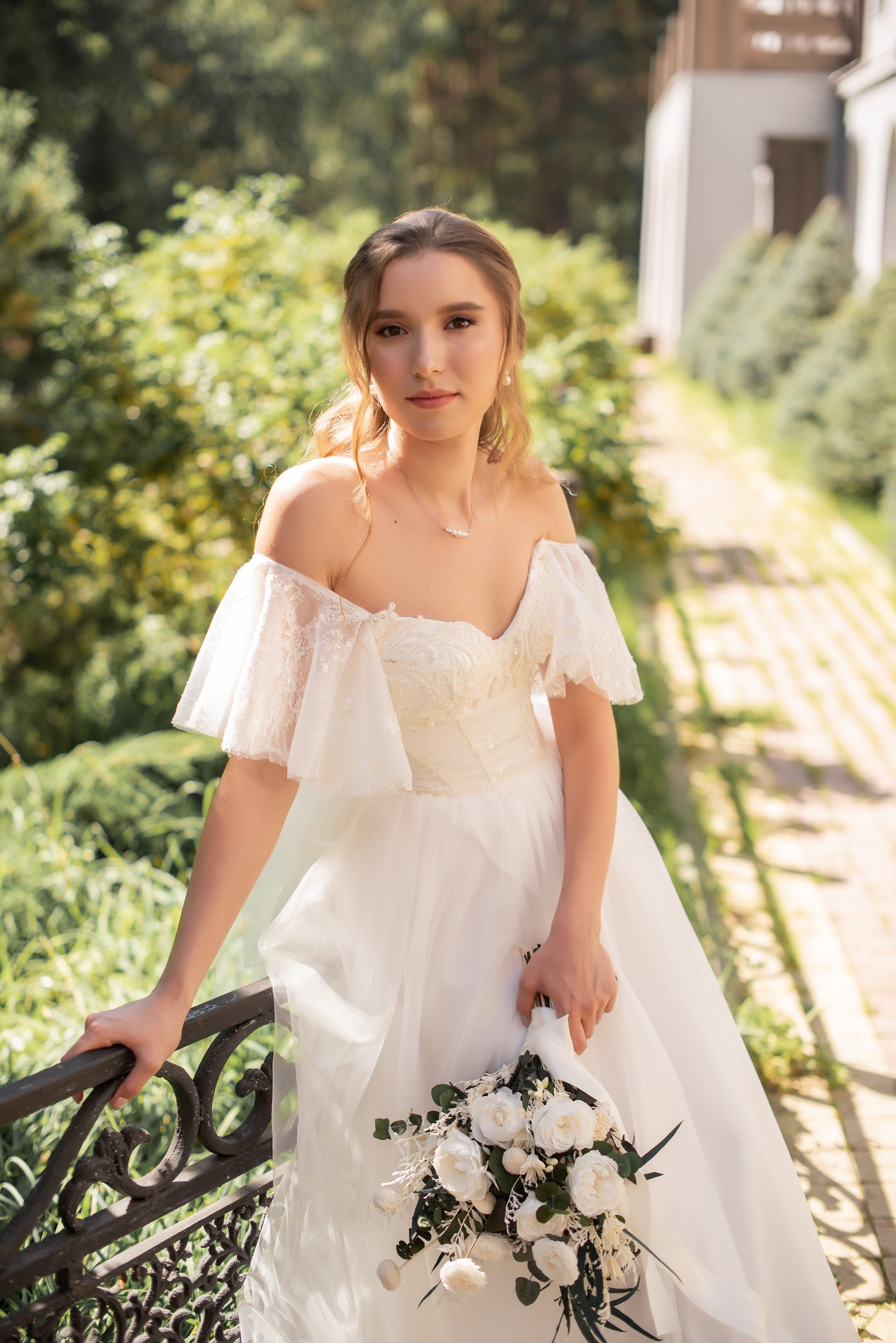 Свадебный альбом 12.08.23 – лучшие кадры с торжества. Свадебный фотограф в Миассе Татьяна Ружникова