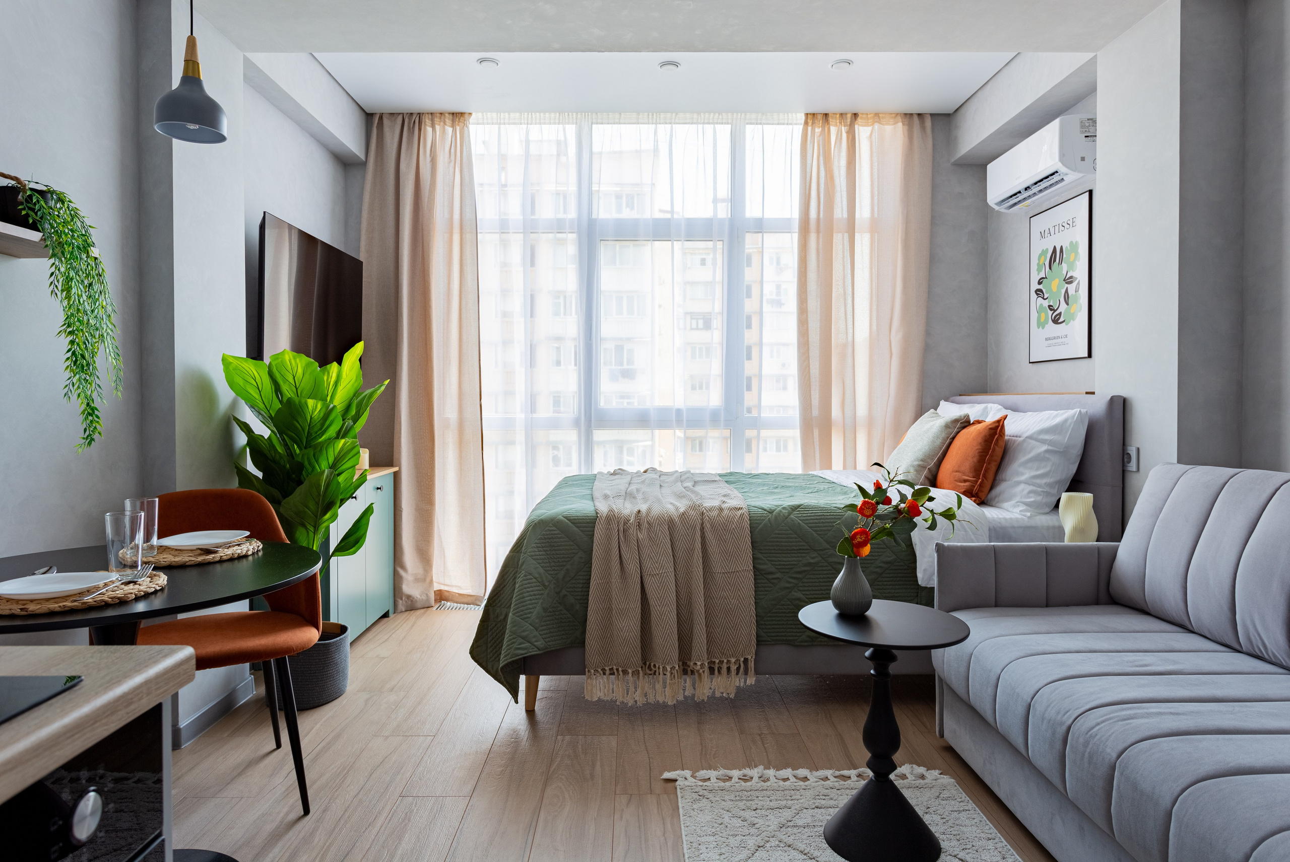 Студия на Дагомысской. Интерьерный фотограф. Хоумстейджер. Сочи/Адлер/Красная поляна