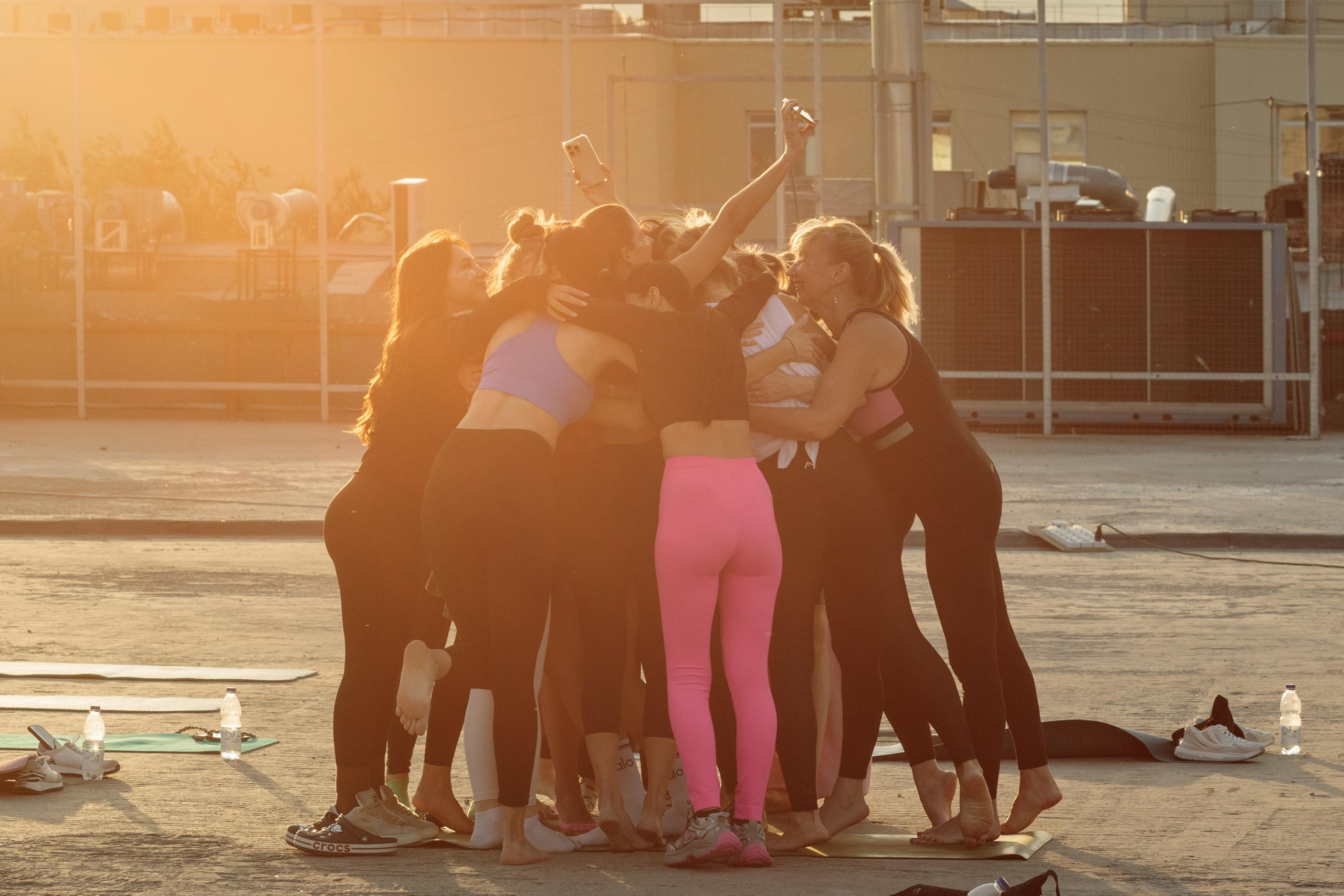 Йога на крыше манежа. Арт фотограф в Саратове, Александр Леонтьев