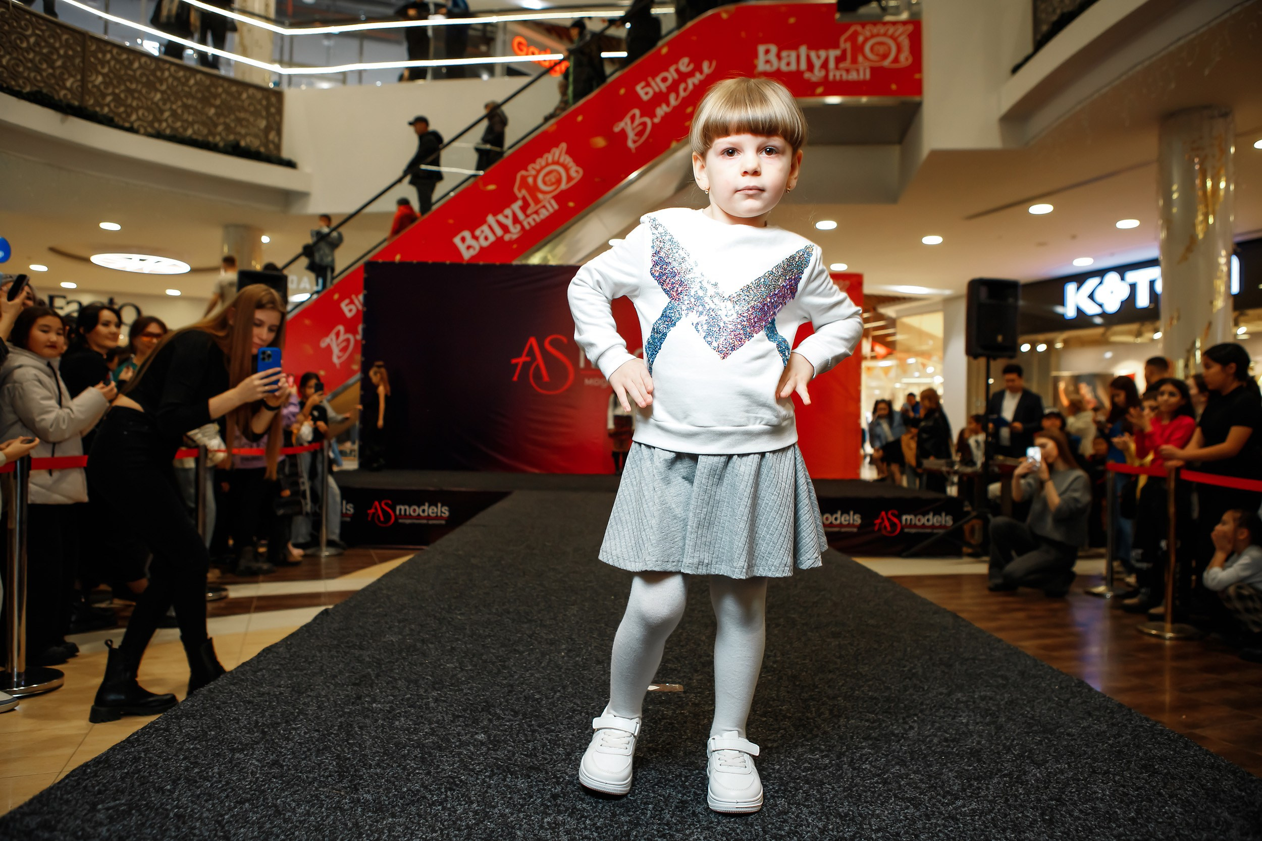 Fashion Show модельной школы AS Models. Кипятком Павлодар