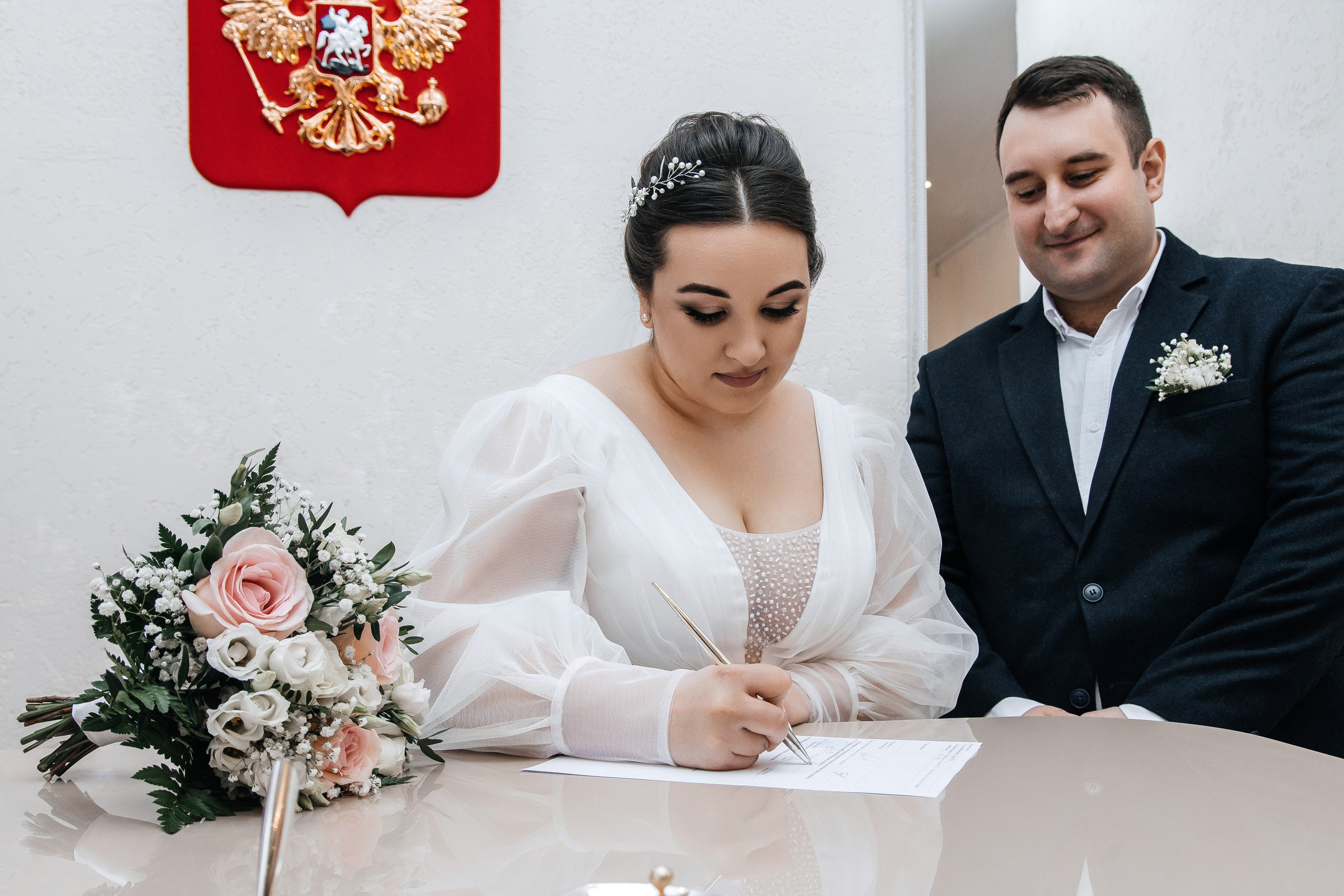 S & E. Street photographer