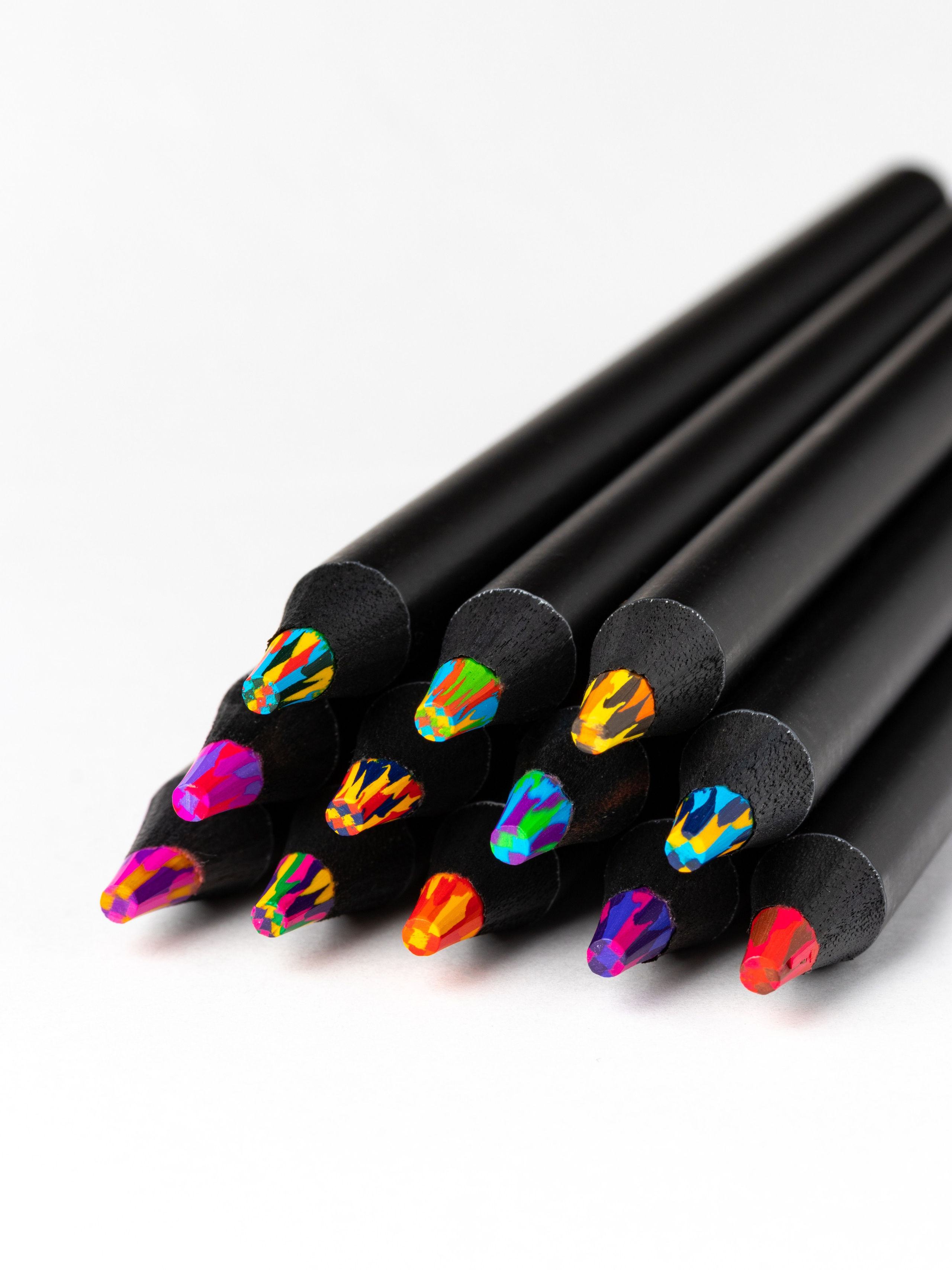 Съёмка карандашей для карточки товара на ВБ. Предметный фотограф в Нижнем Новгороде Денис Павлов