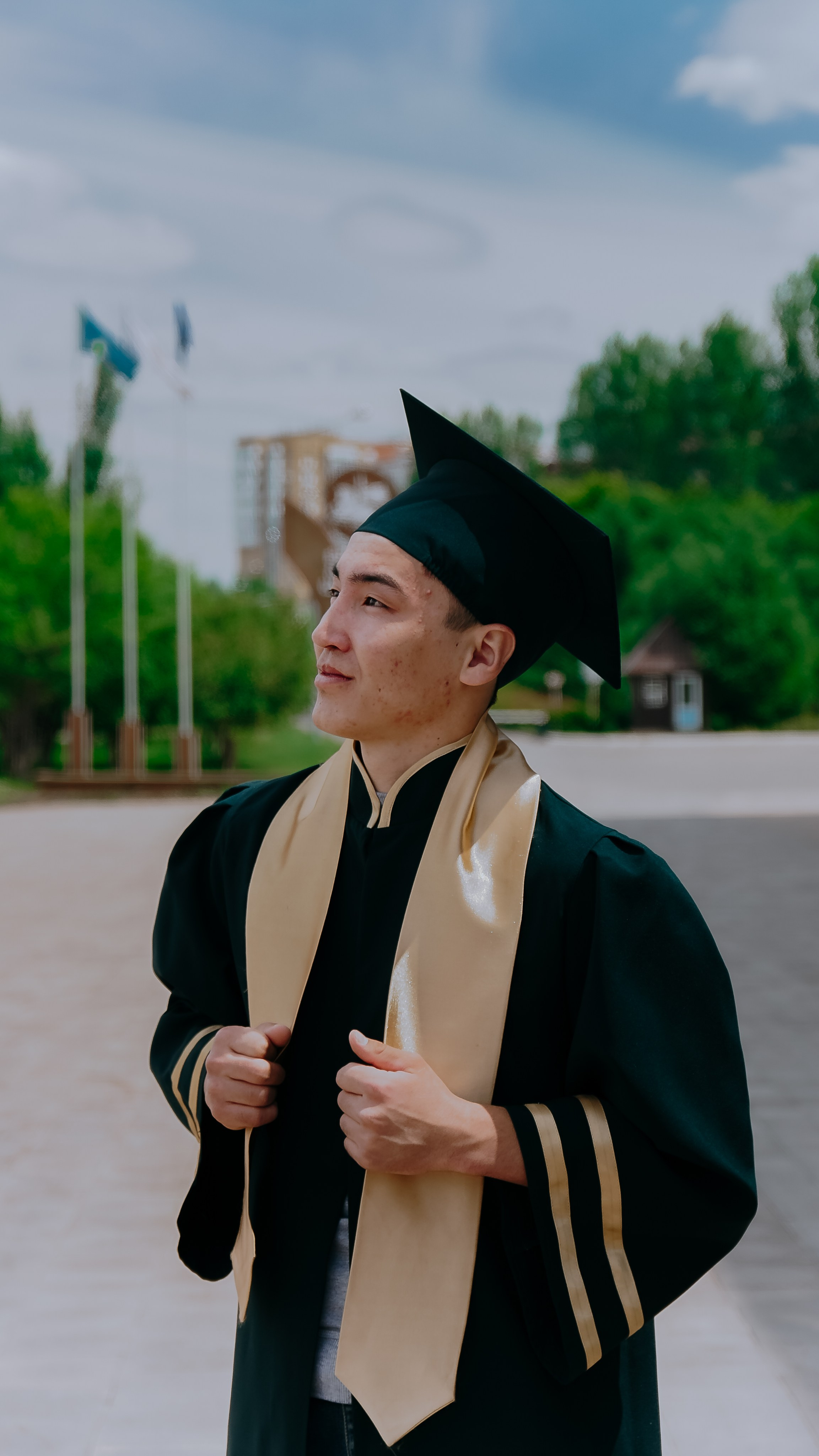 Выручение диплома ЕНУ. Уличный и студийный фотограф в Астане Ержанов Нурасыл