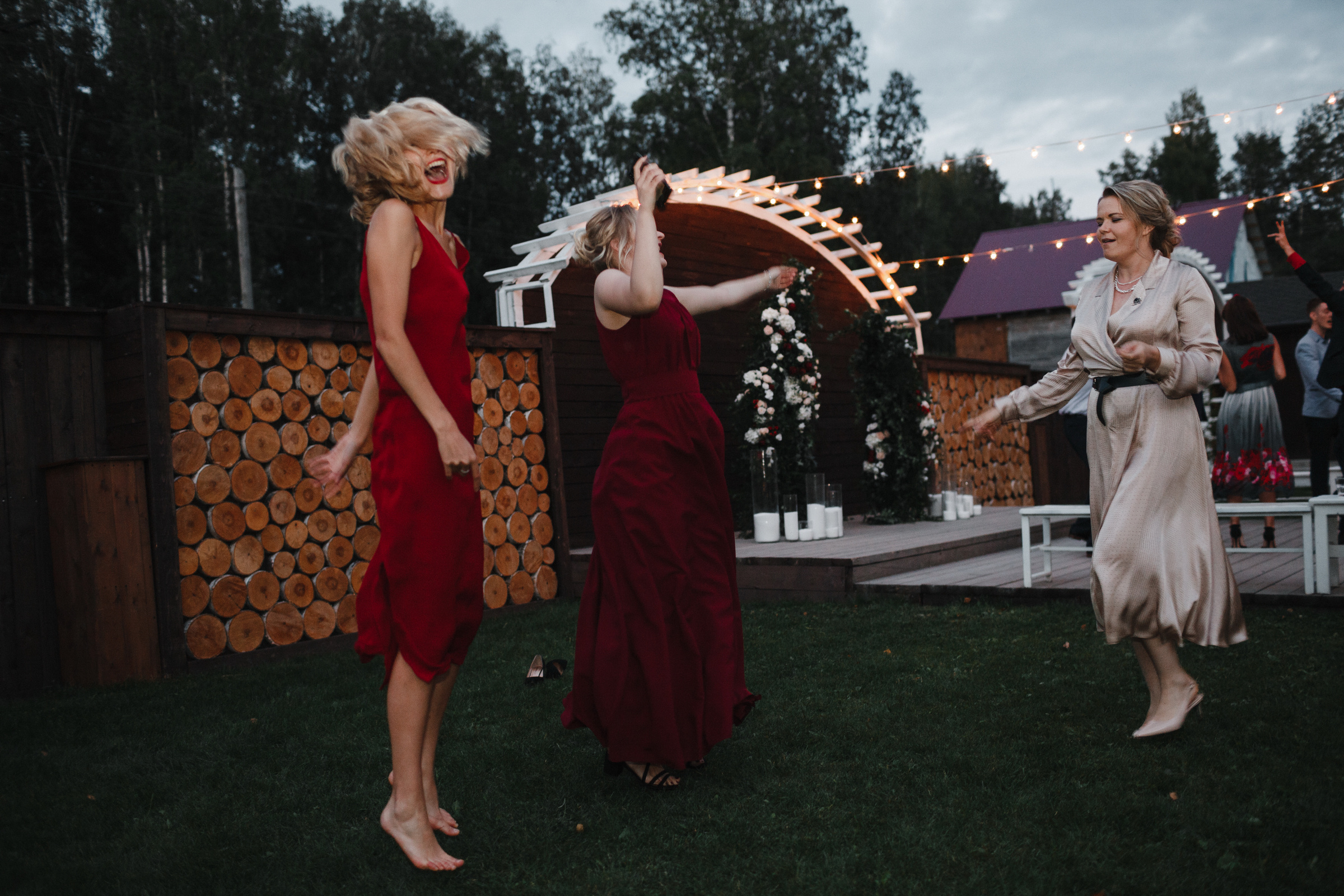 Свадебная фотосессия в усадьбе Раздолье, Томск. Евгения Орлова