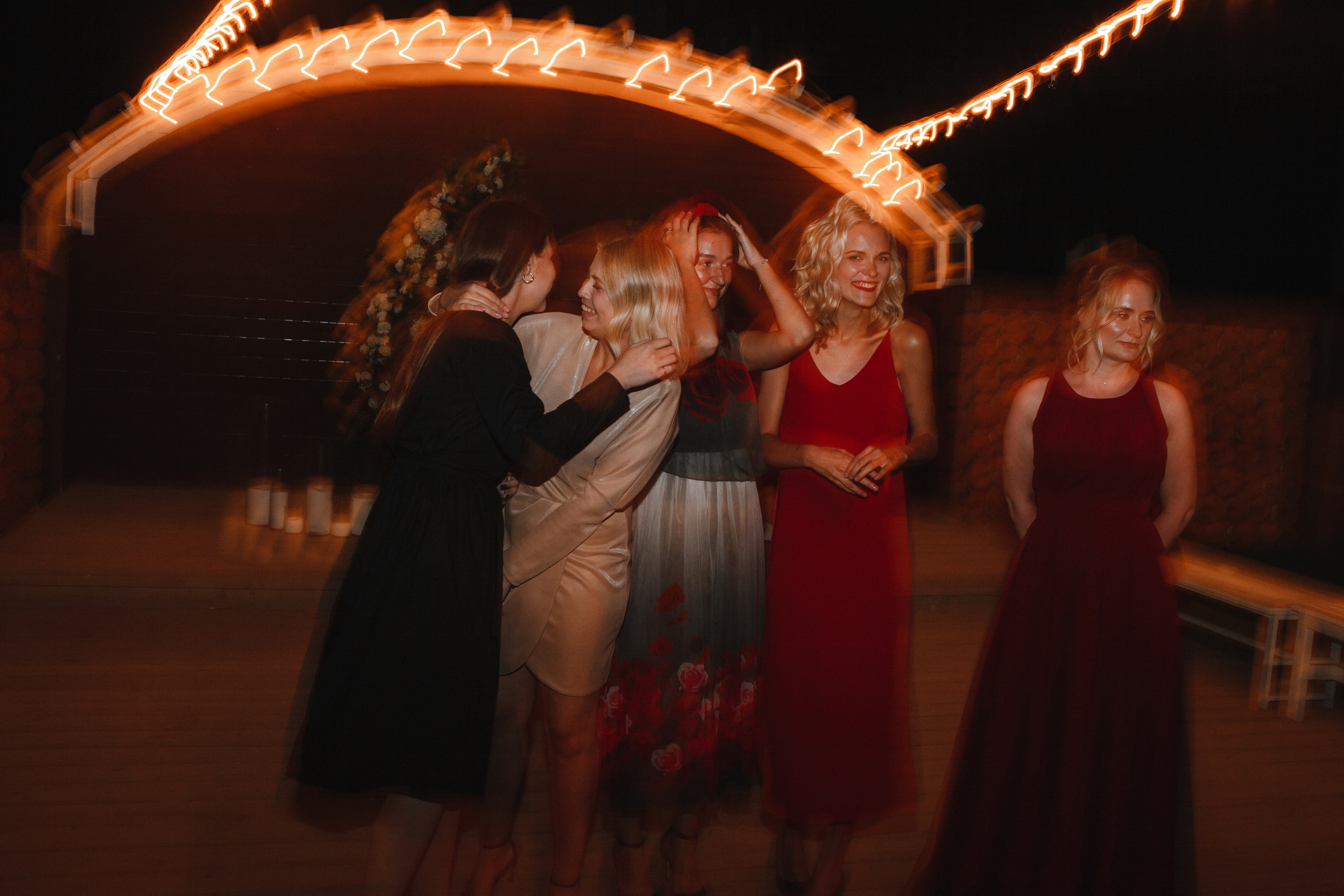 Свадебная фотосессия в усадьбе Раздолье, Томск. Евгения Орлова