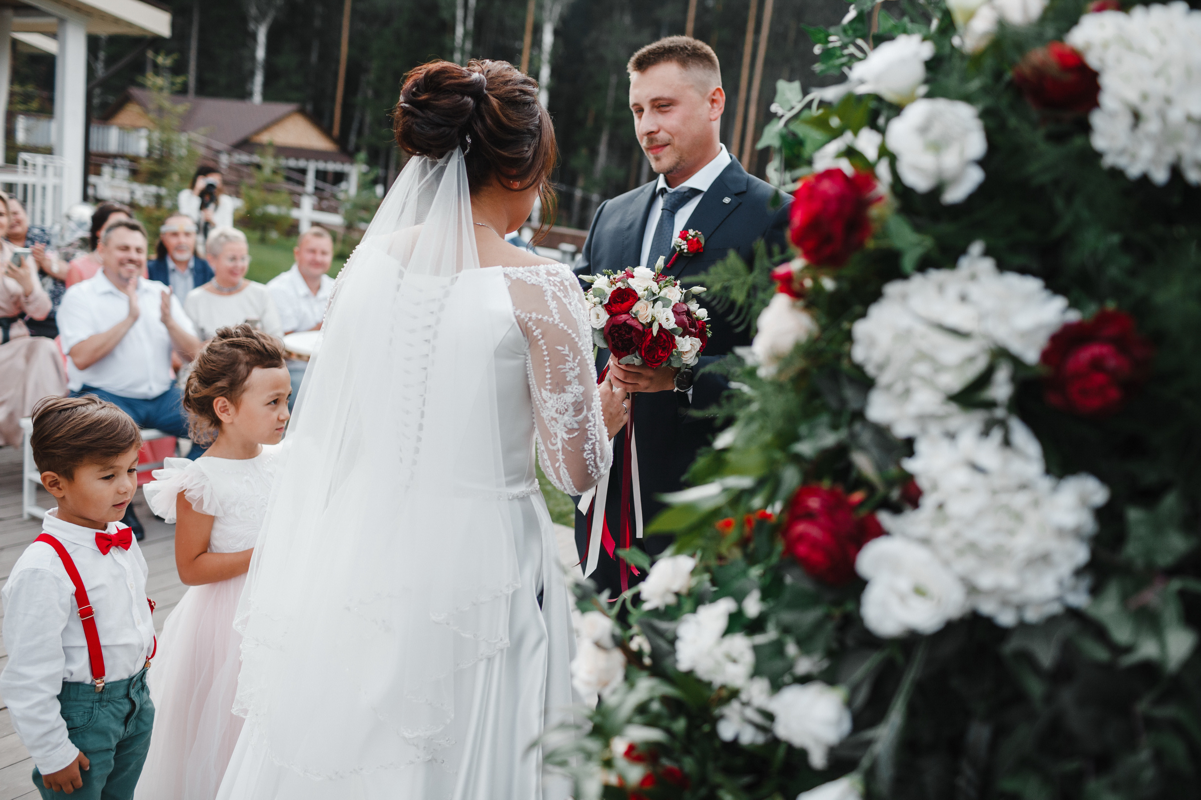 Свадебная фотосессия в усадьбе Раздолье, Томск. Евгения Орлова