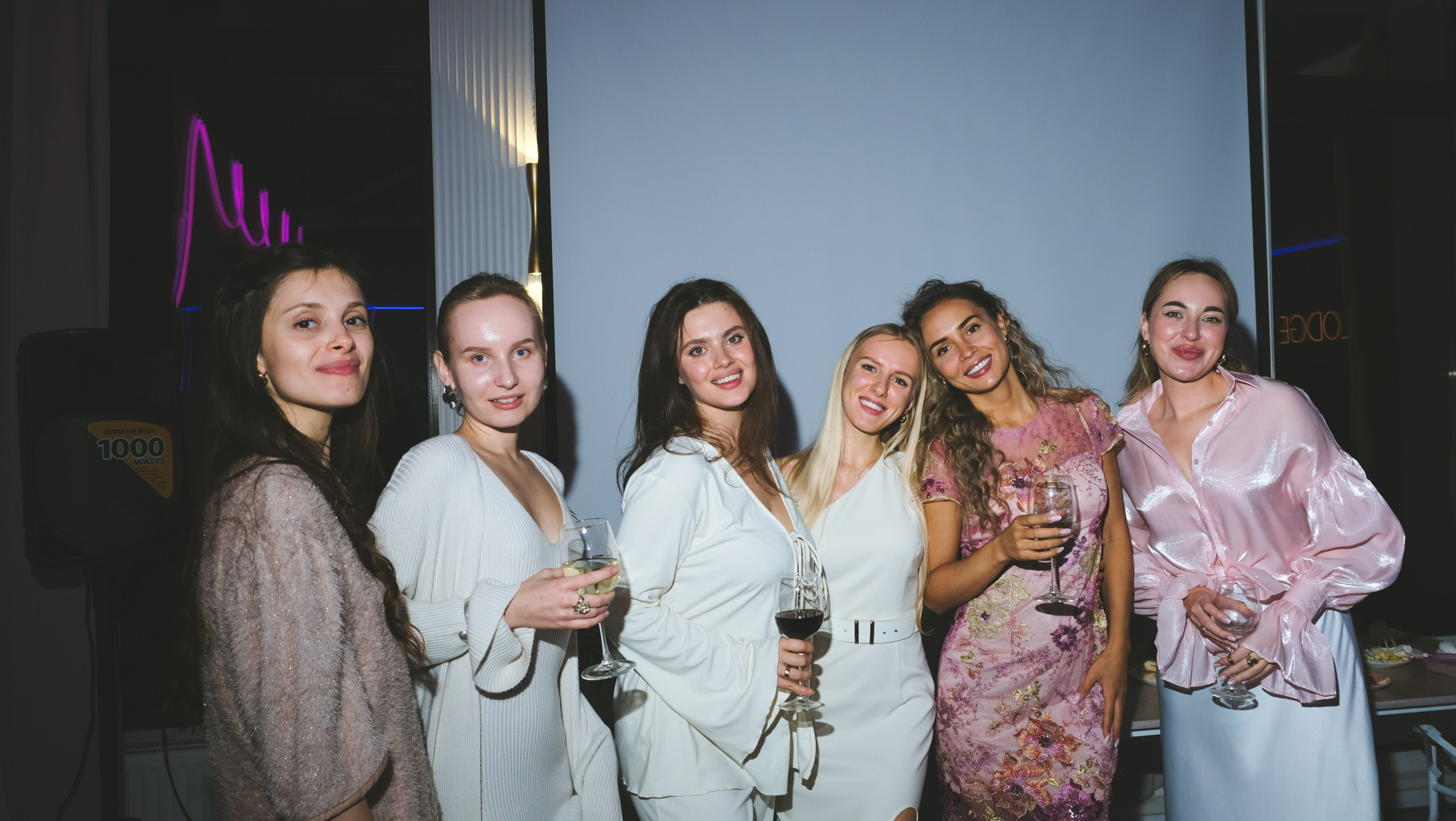 Женский клуб ДР. Мари — фотограф и видеограф из Москвы