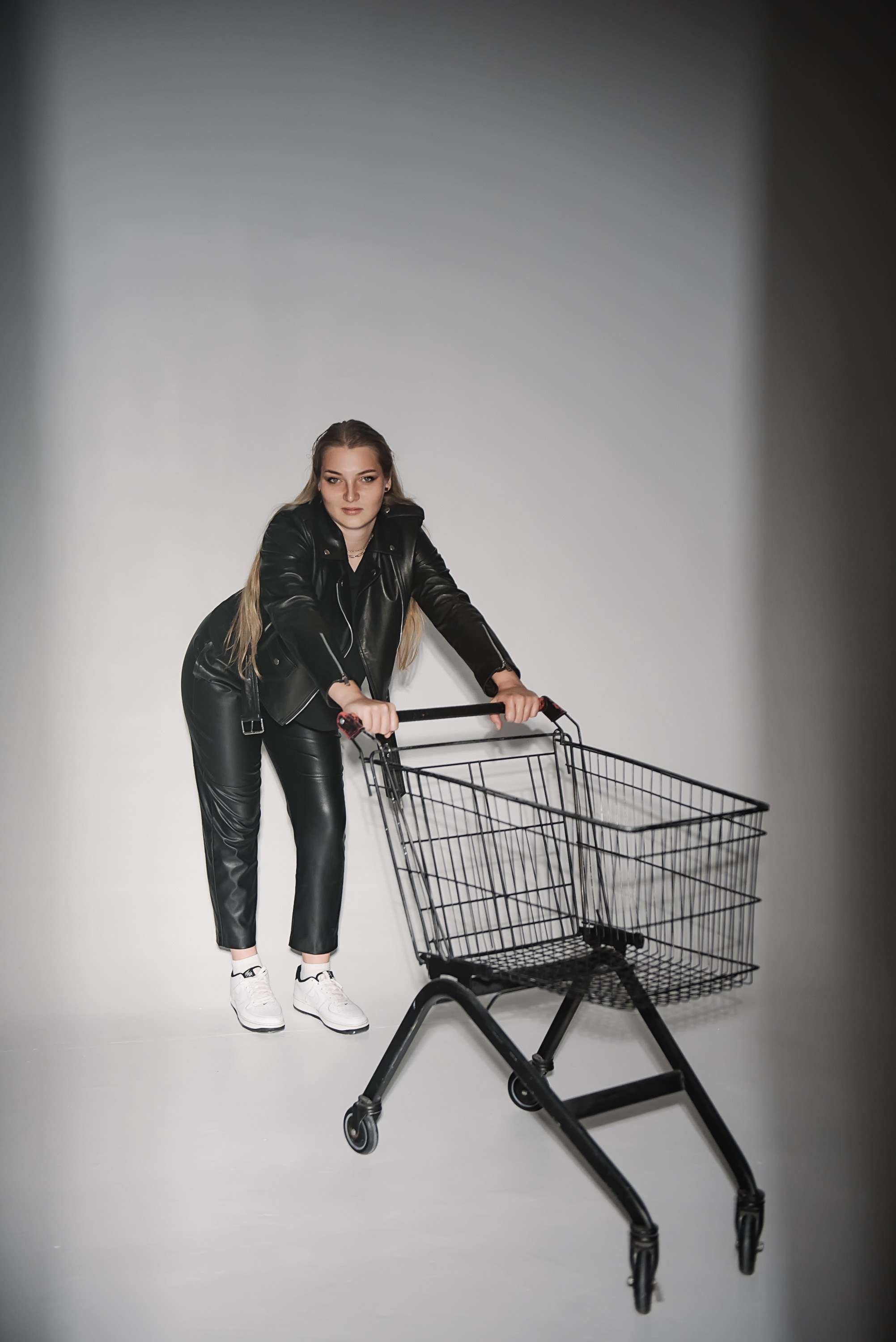 Студийные съемки в Брянске. Профессиональный фотограф Брянск