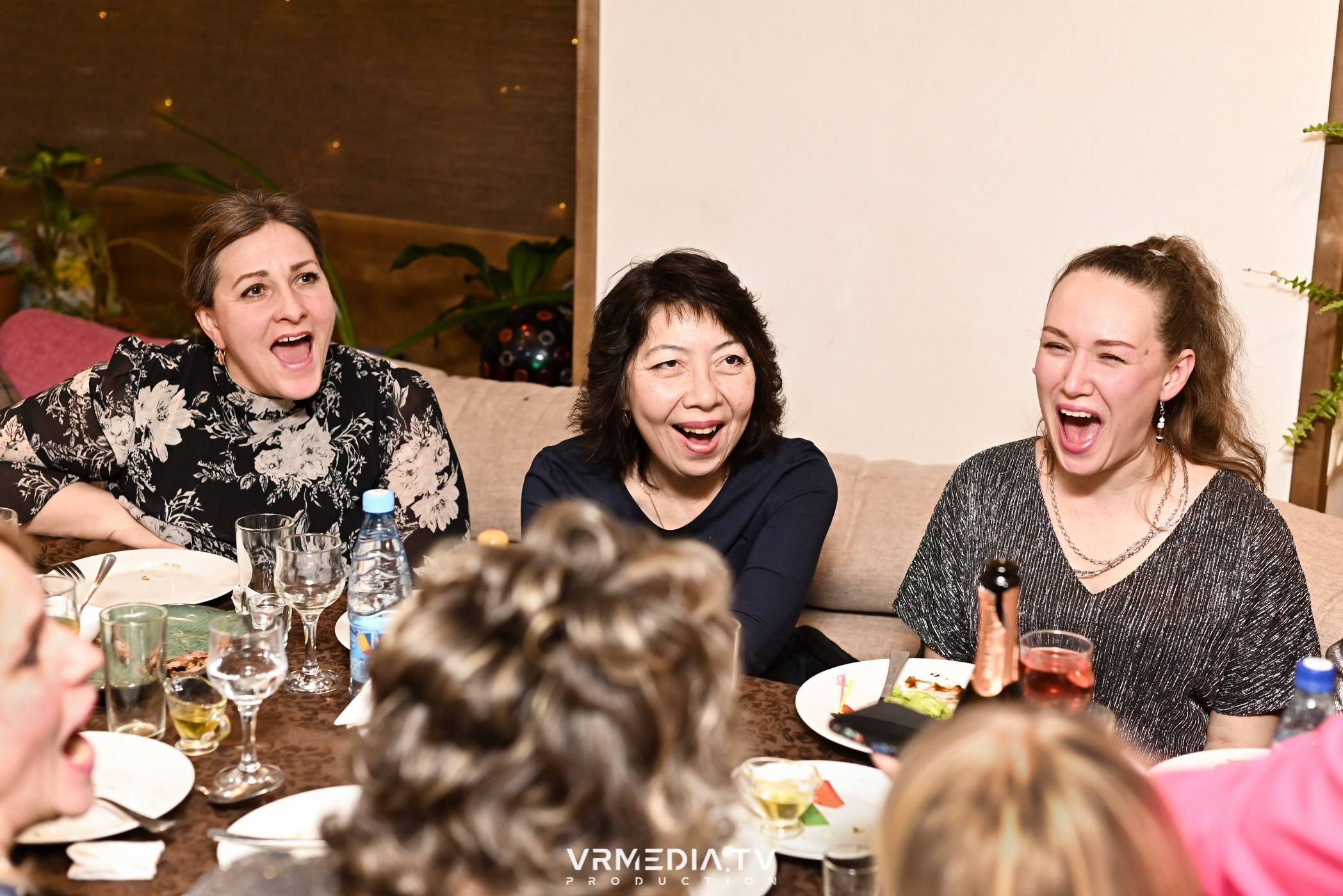 Новогодний вечер в кафе «кАмпот»