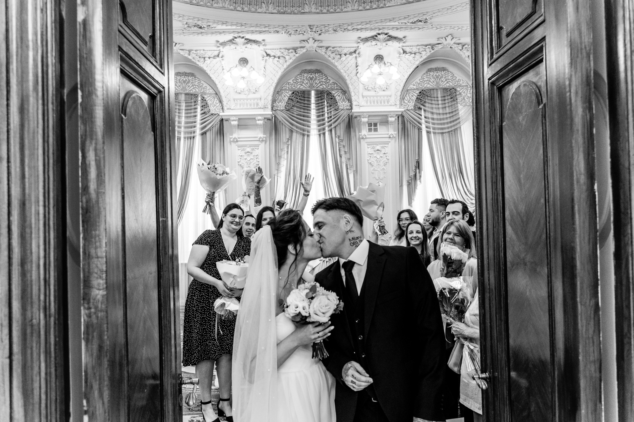 Сергей и Ани во Дворце бракосочетания № 2. Professional photoartist in St. Petersburg (wedding, reportage, portrait, model book, love story) Alexander Shvedov