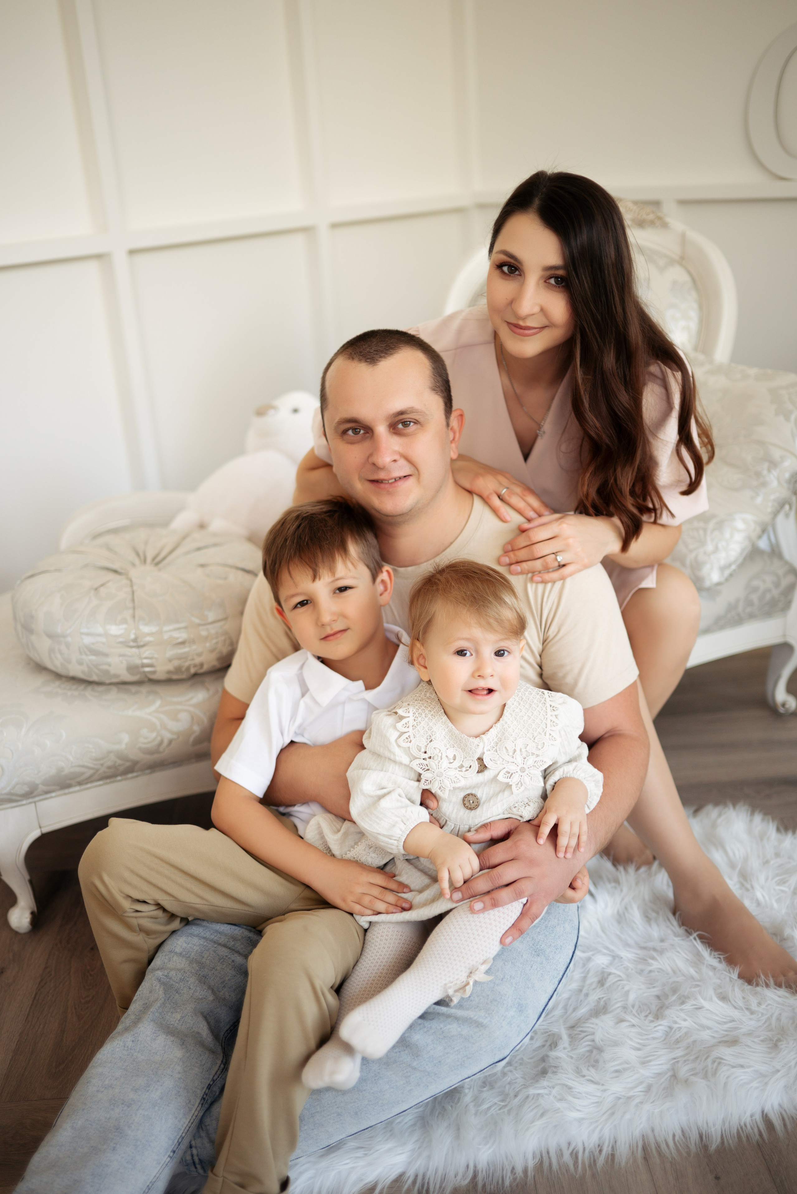 Антон, Ольга, Матвей и София