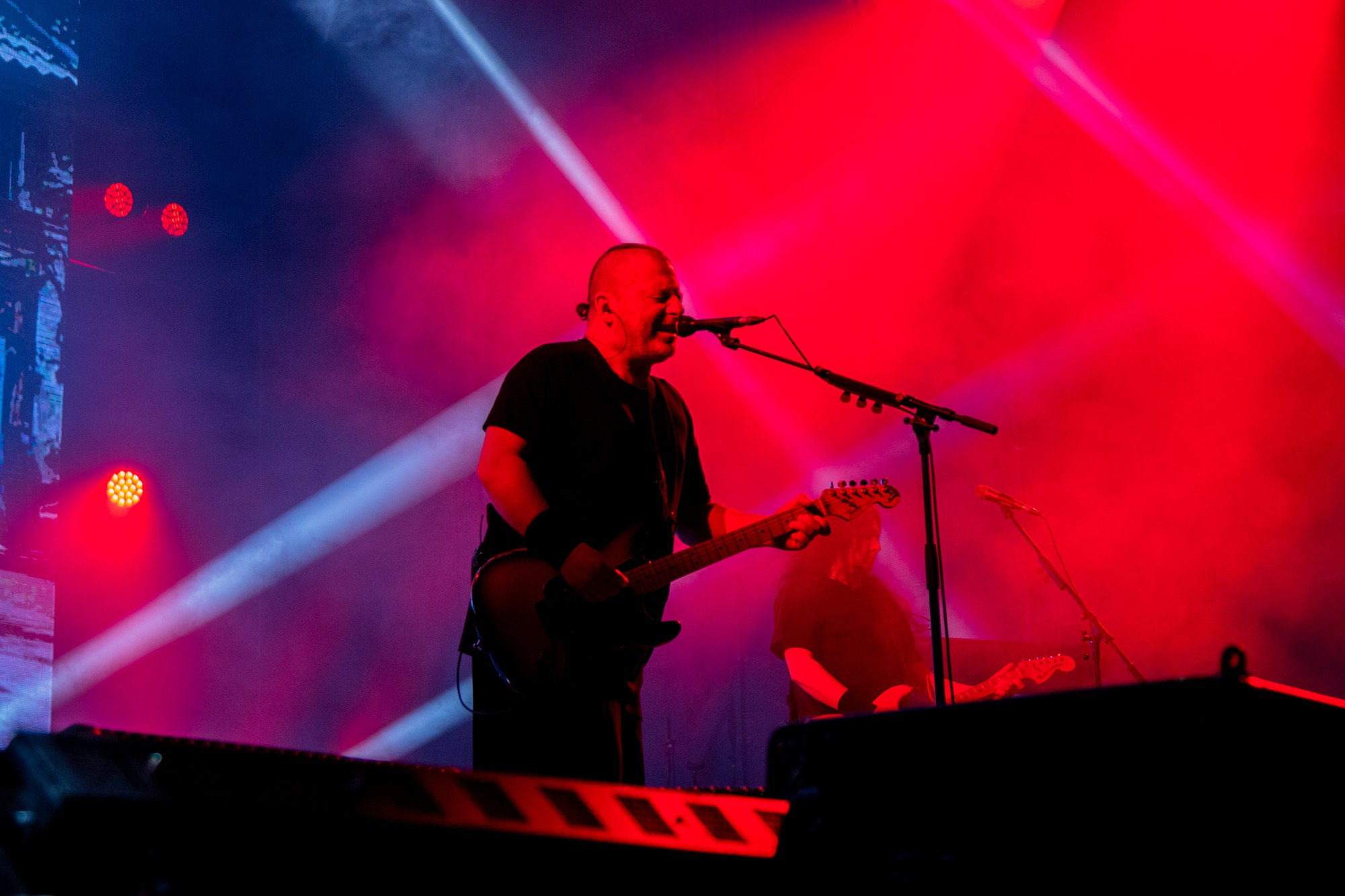 Вадим Самойлов «Агата Кристи». Репортажный, промышленный и маркетплейс-фотограф Дмитрий Чернат