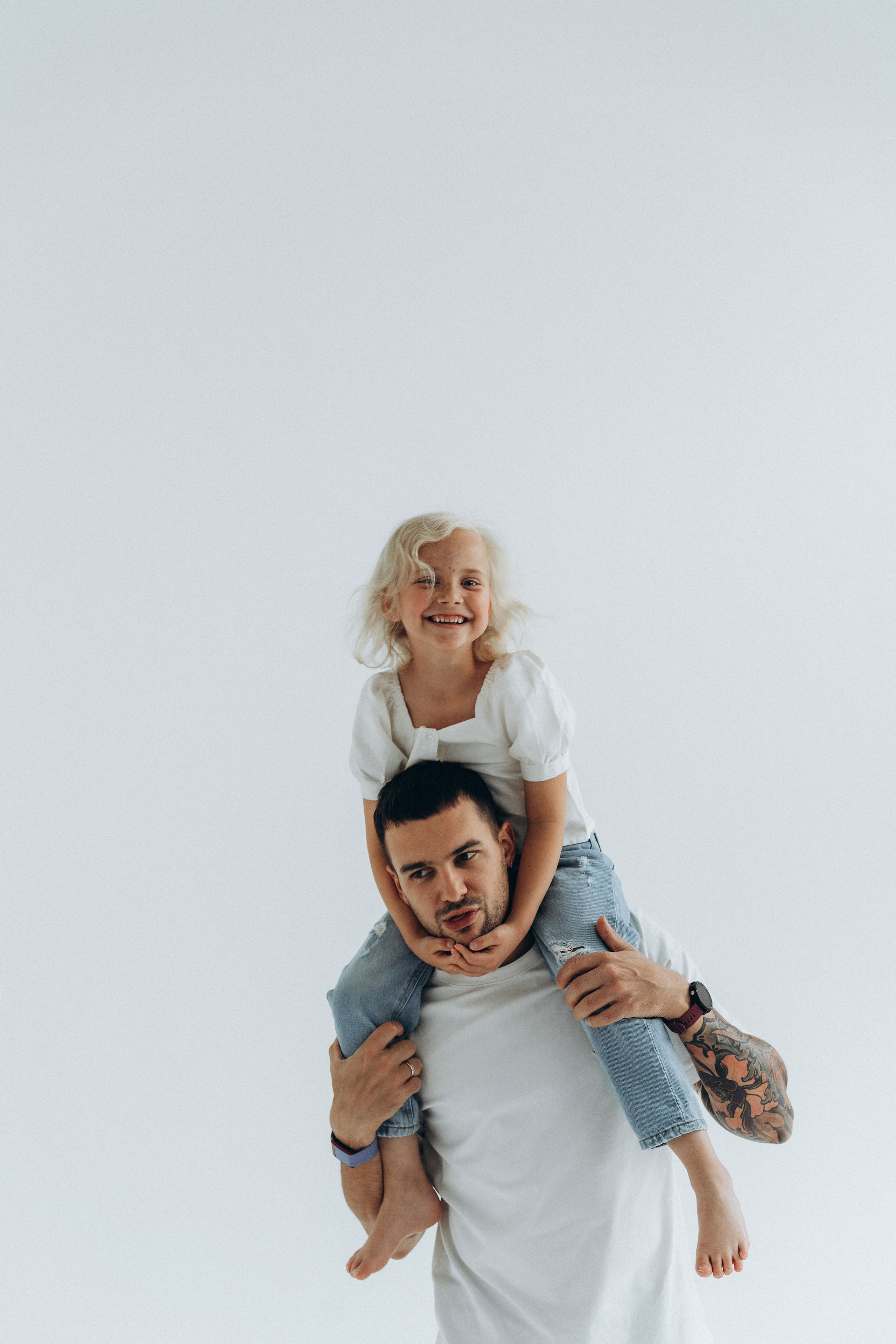 Семейная история на циклораме. Семейный фотограф в Москве Анастасия Скоголева