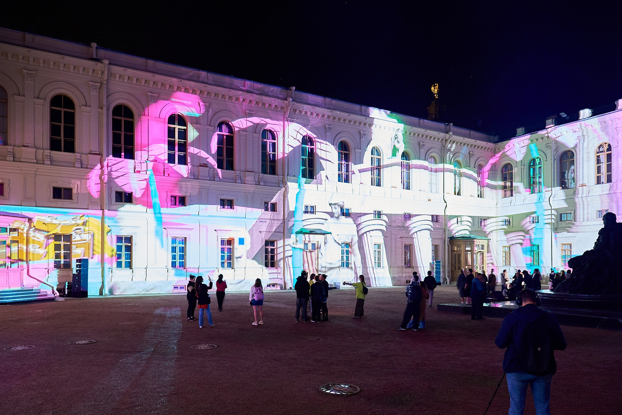 Ночь света 2024 Гатчина. Иван Ступа, репортажный фотограф в Санкт-Петербурге и Ленинградской области