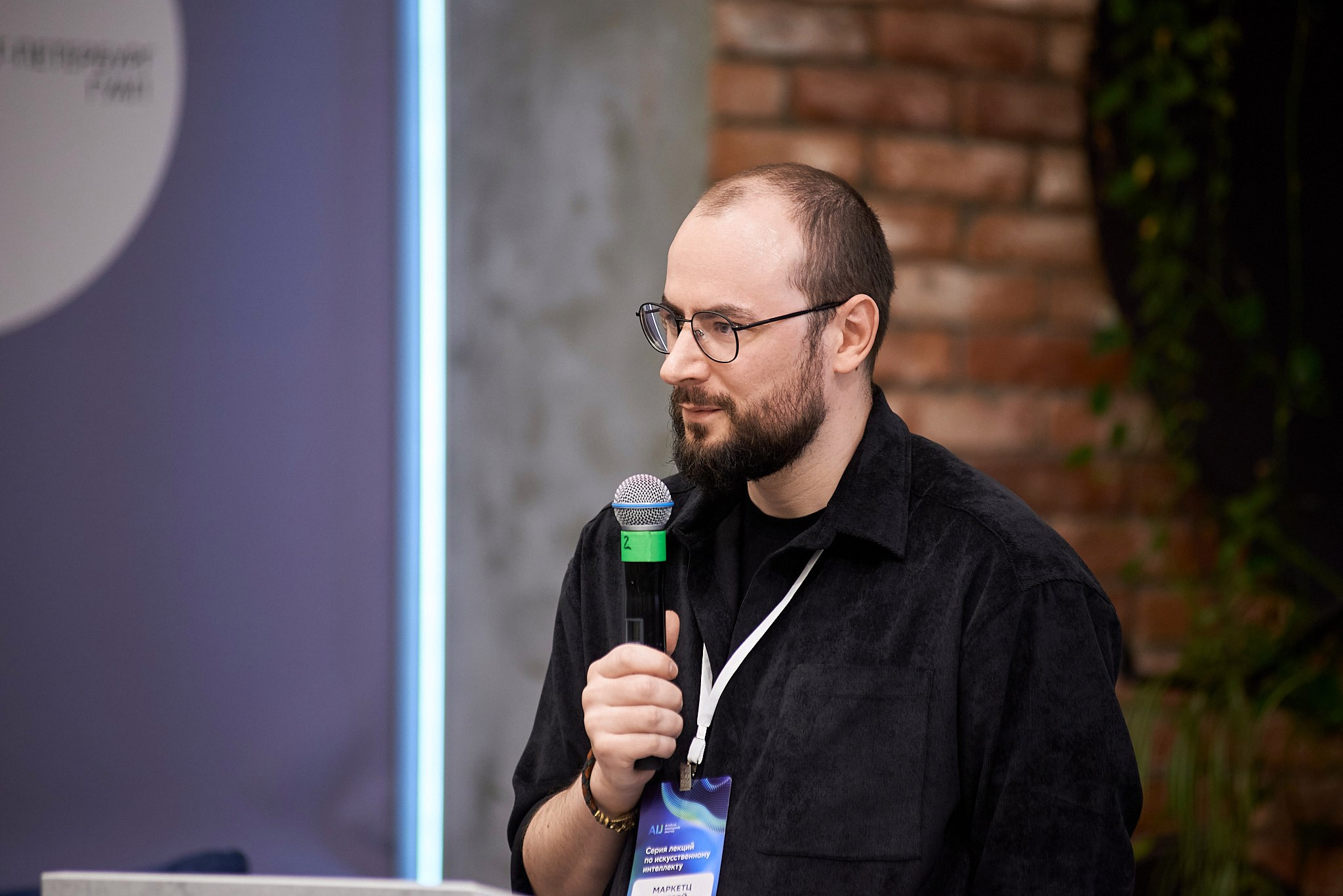 AIJ серия лекций по ИИ. Иван Ступа, репортажный фотограф в Санкт-Петербурге и Ленинградской области