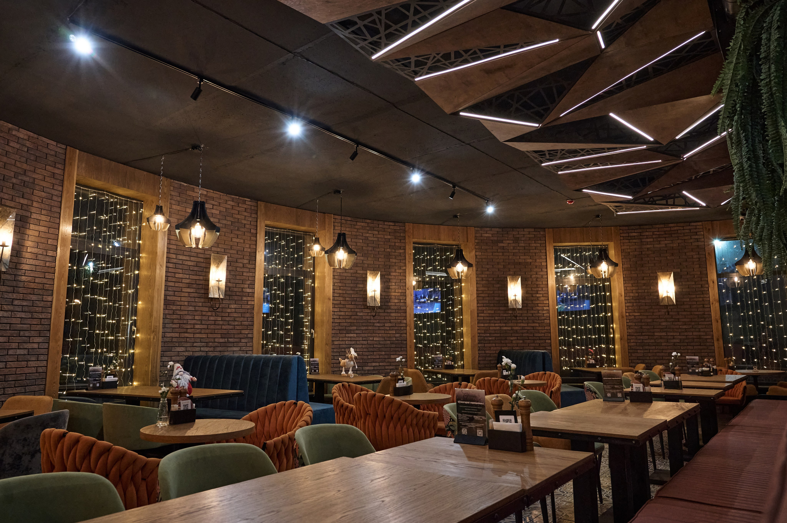 Интерьерная фотосъемка коммерческой недвижимости в Самаре. Фотограф в Самаре Евгения Кутоманова. Индивидуальные, имиджевые и свадебные фотосессии