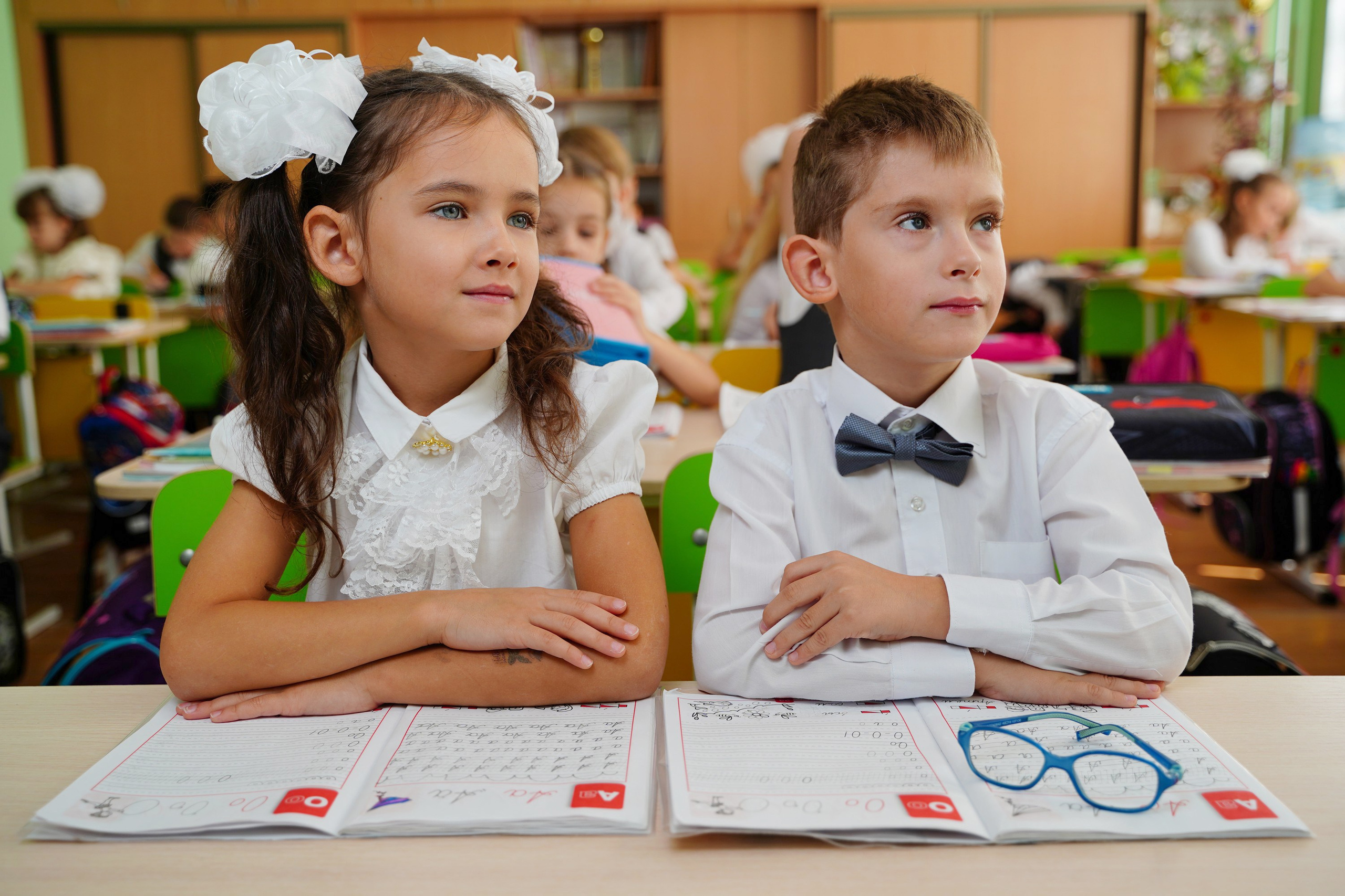 1 кл / мелкие группы //. MEMENTO.Выпускные альбомы, школьные, юбилейные и другие книги. Ростов-на-Дону