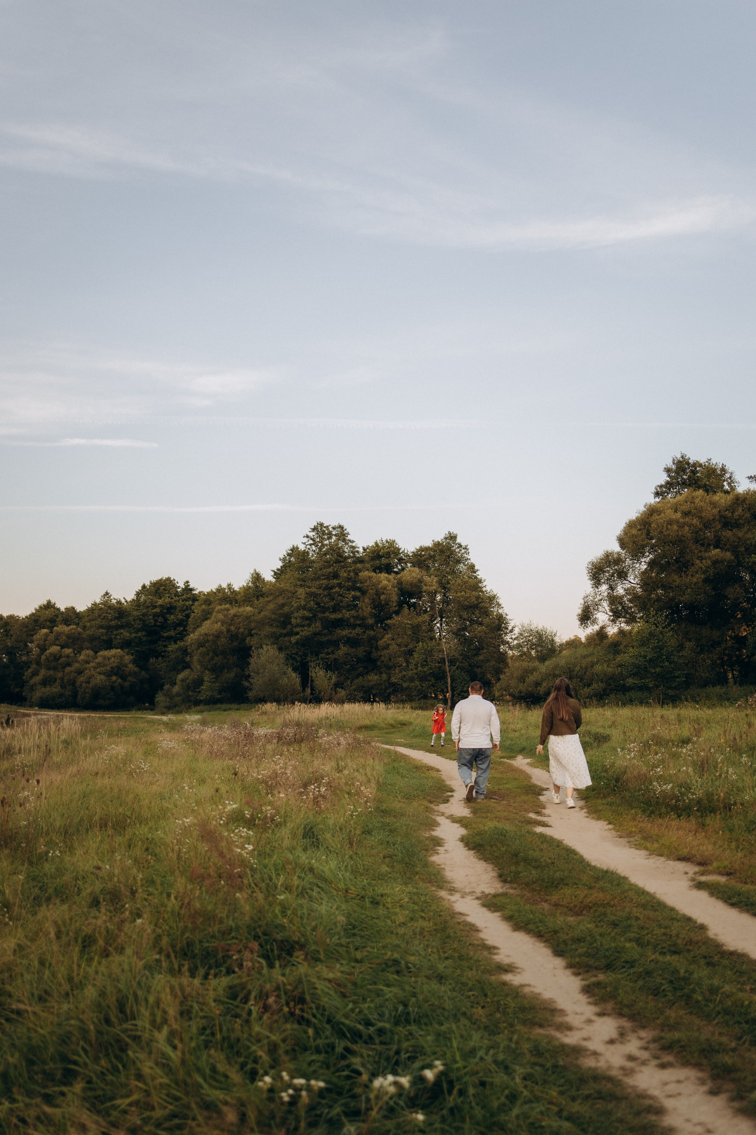 Семейная фотосессия (15.09.2025 г.) г. Жуков (Калужская обл.). Надежда Стар семейный и церковный фотограф в Жукове и Калужской области