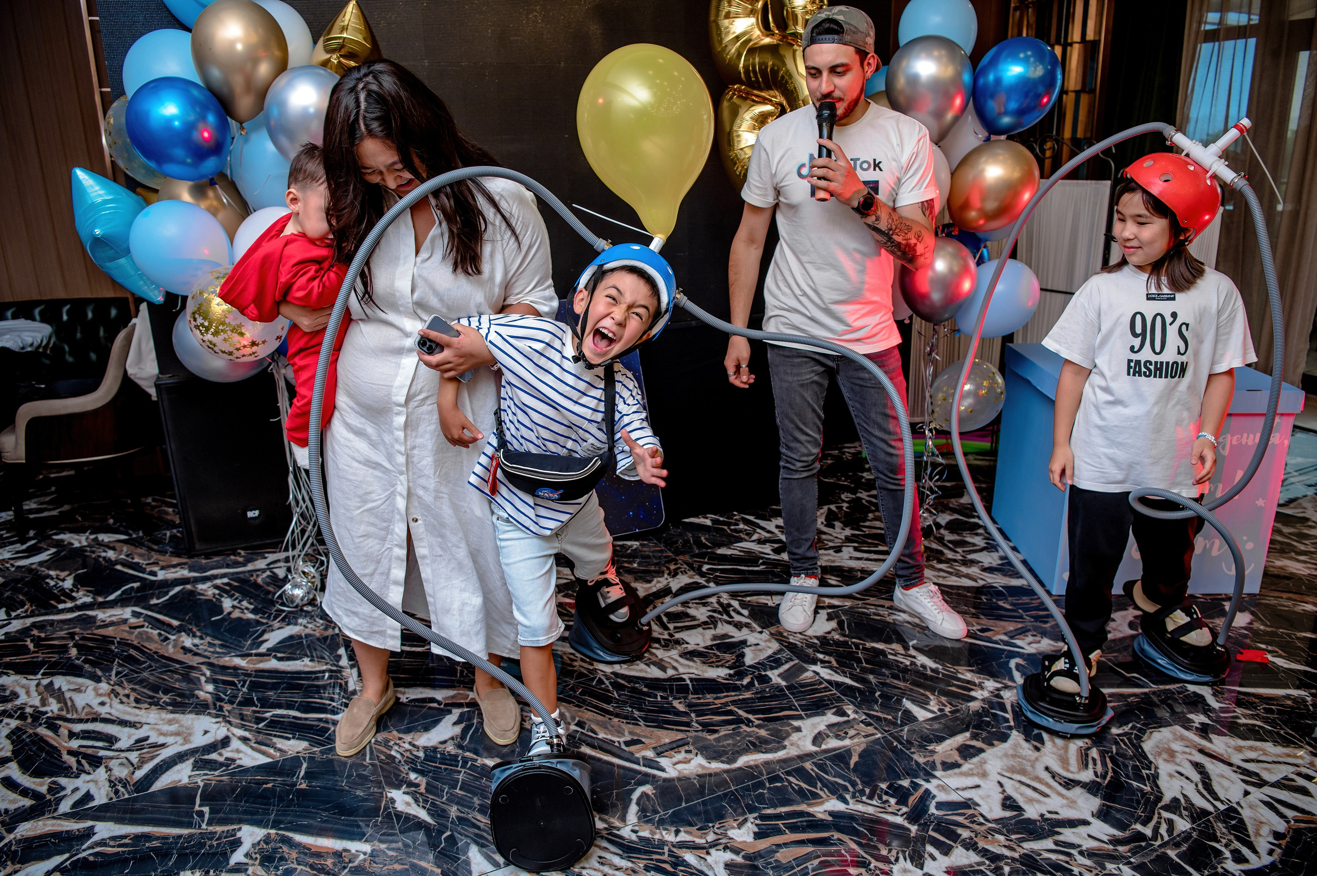 Вечеринки. Праздники. Елена Северина фотограф, Алматы: репортаж (спорт, концерты, конференции), предметная и фуд-съёмка, портреты, каталоги, фэшн, ретушь
