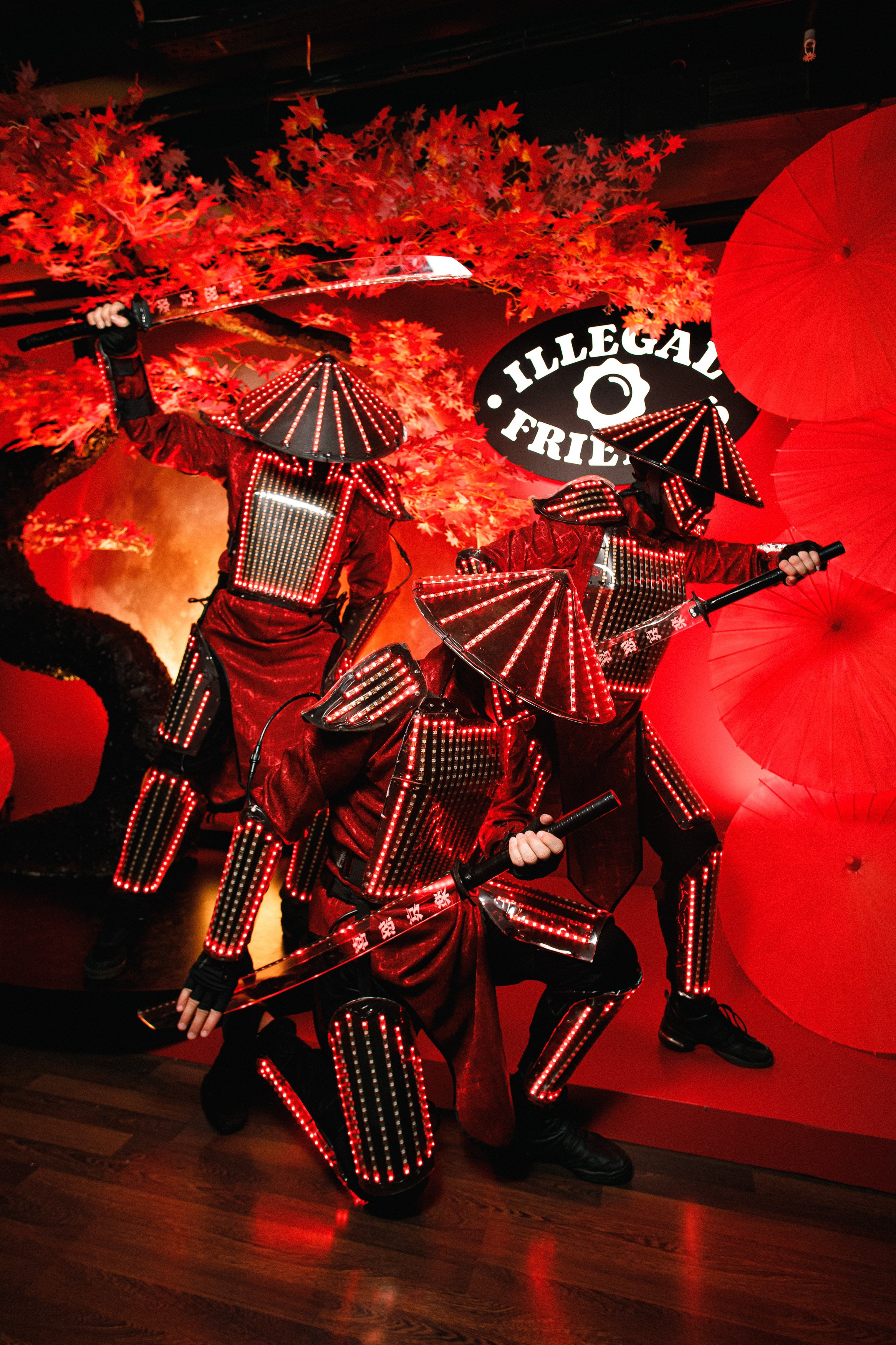 ILLEGAL FRIENDS | ASIA. СВОИ. ФОТООТЧЕТЫ-СОБЫТИЯ-МЕСТА