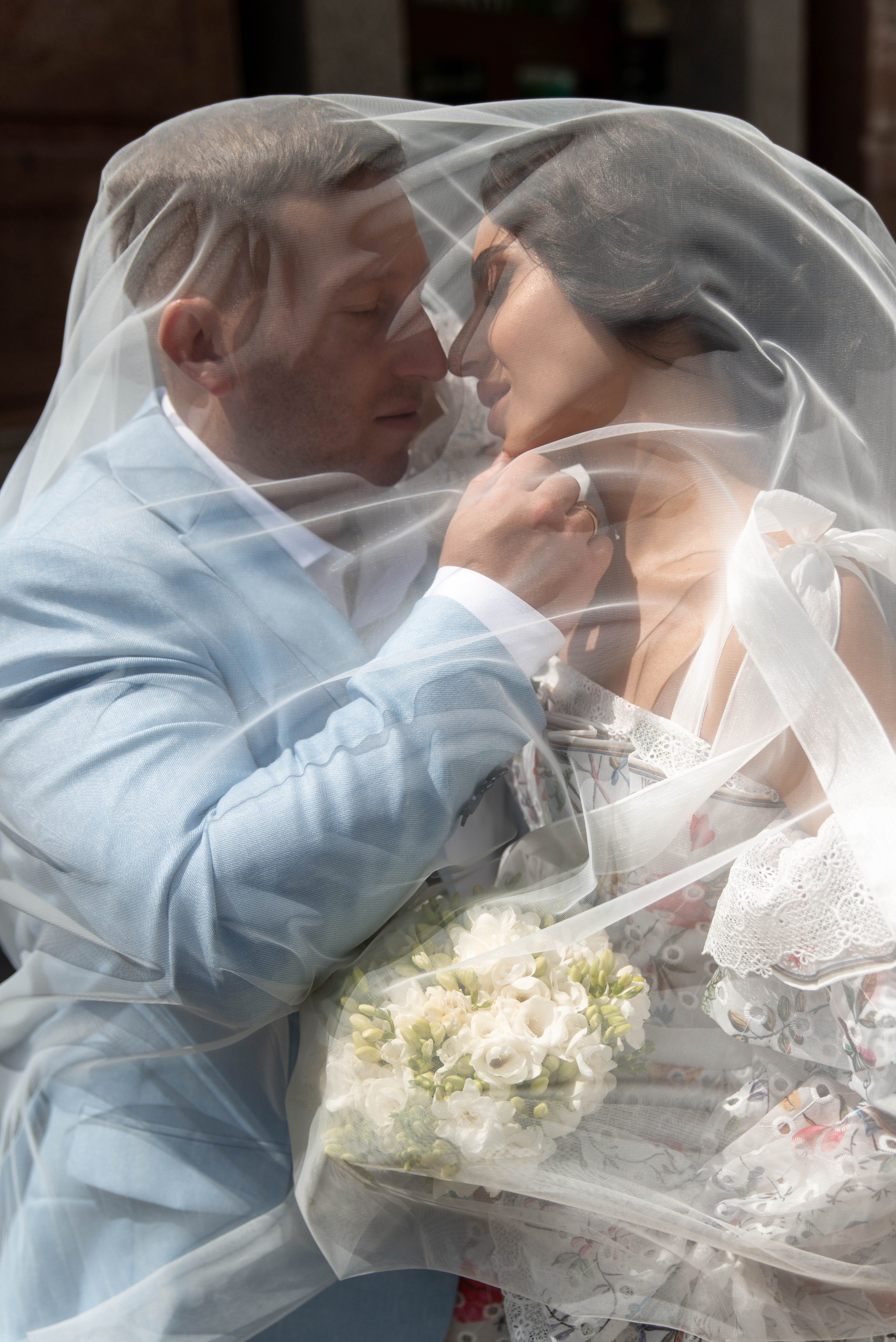 Вадим и София короткая версия свадебного дня. Меня зовут Александр Литвинчук и я свадебный фотограф в Саратове